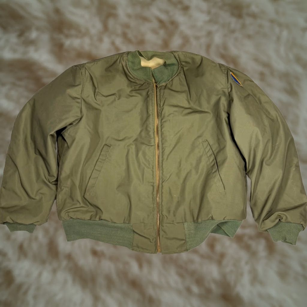 Vintage VINTAGE Military Wool Lined Nylon Bomber Jacket M Green Mens Jacket Zip Size US M / EU 48-50 / 2 - 1 Thumbnail