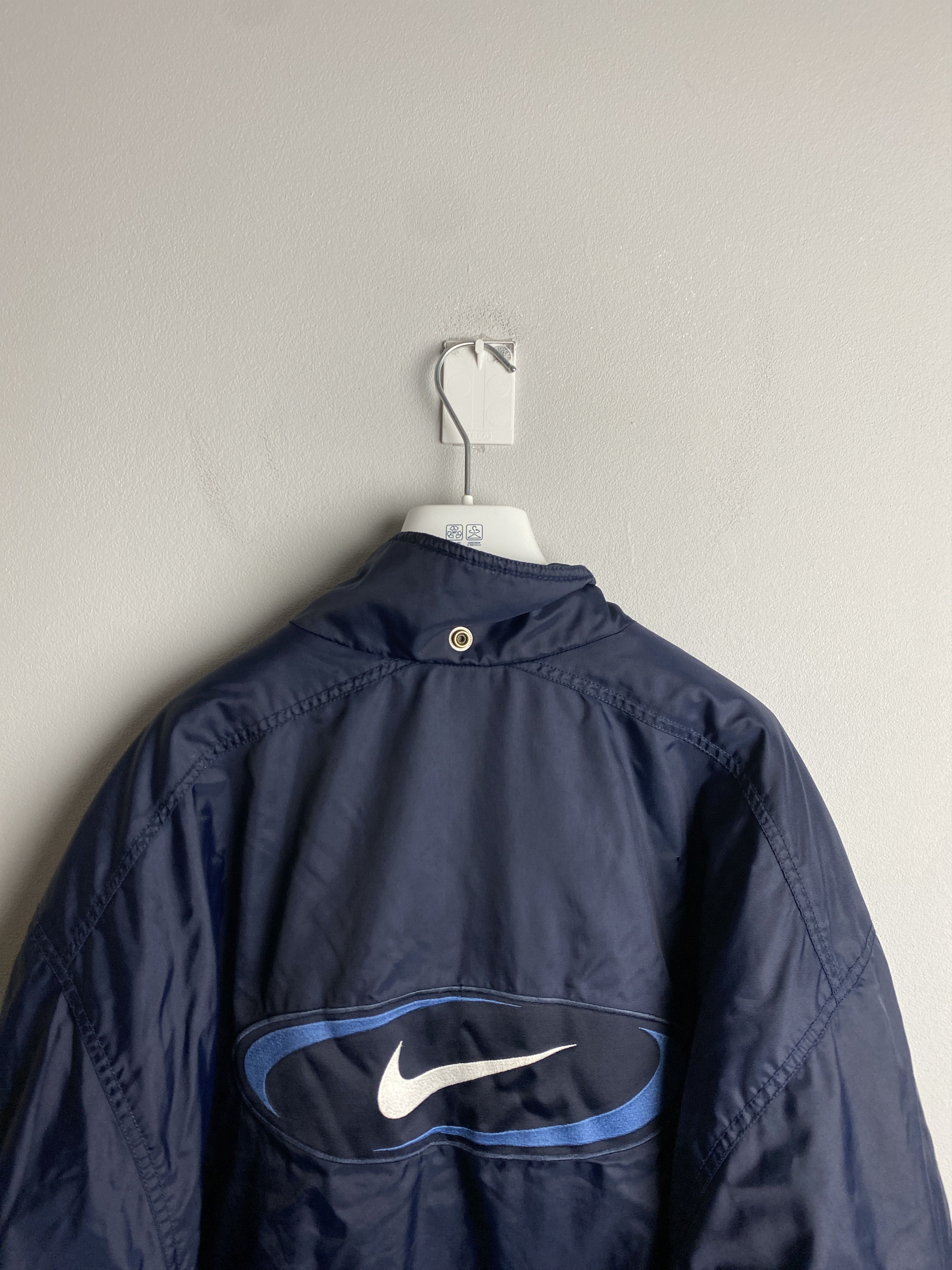 Nike × Vintage Nike vintage jacket 90s back swoosh center nylon skate Size US XL / EU 56 / 4 - 7 Thumbnail