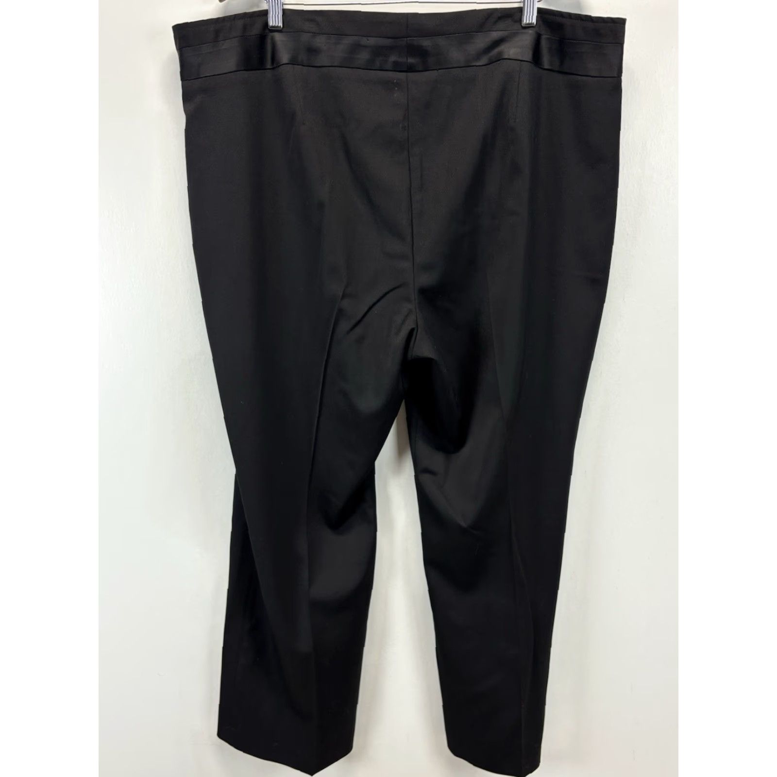 Talbots Talbots Black Heritage Dress Pants 22W Plus Satin Trim Wool Blend Career Zip Solid Wool Blend Sz 22W Plus Dress Pants Black Heritage Talbots Size 40" / US 18 - 3 Thumbnail
