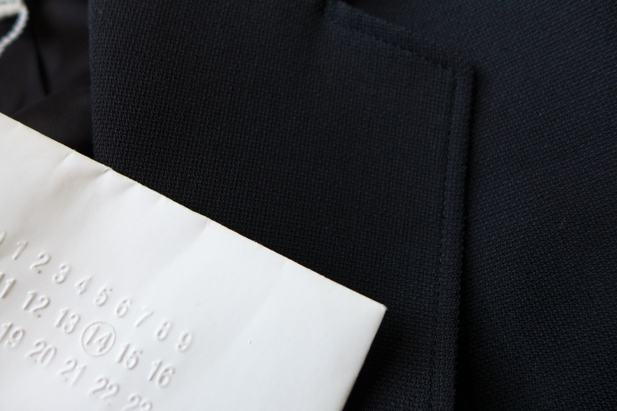 Maison Margiela Margiela FW17 Classic Blazer - Black Wool Size US S / EU 44-46 / 1 - 18 Thumbnail