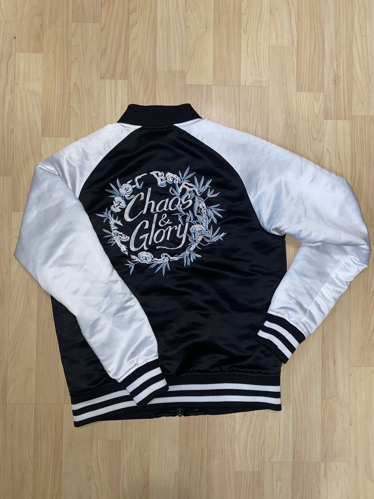 Guess Guess Embroider Jacket Size US M / EU 48-50 / 2 - 2 Thumbnail