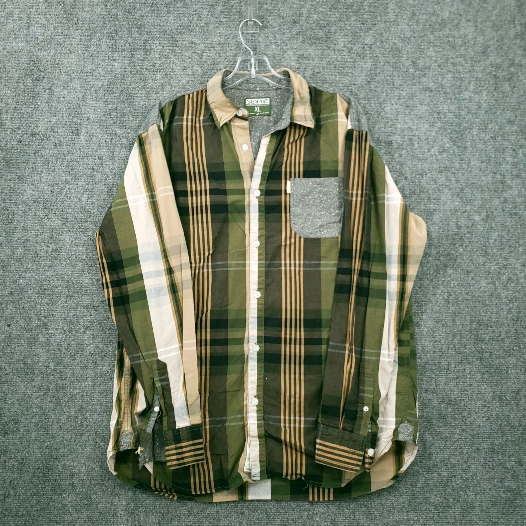 Vintage Staple Shirt Mens XL Button-Down Green Plaid Cotton Casual Workwear Long Sleeve Size US XL / EU 56 / 4 - 2 Thumbnail