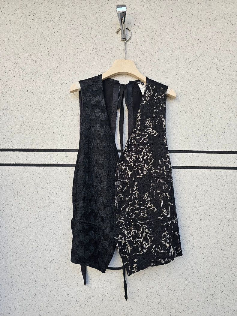 Ann Demeulemeester Ann Demeulemeester Lady's waistcoat inside Size S / US 4 / IT 40 - 1 Thumbnail