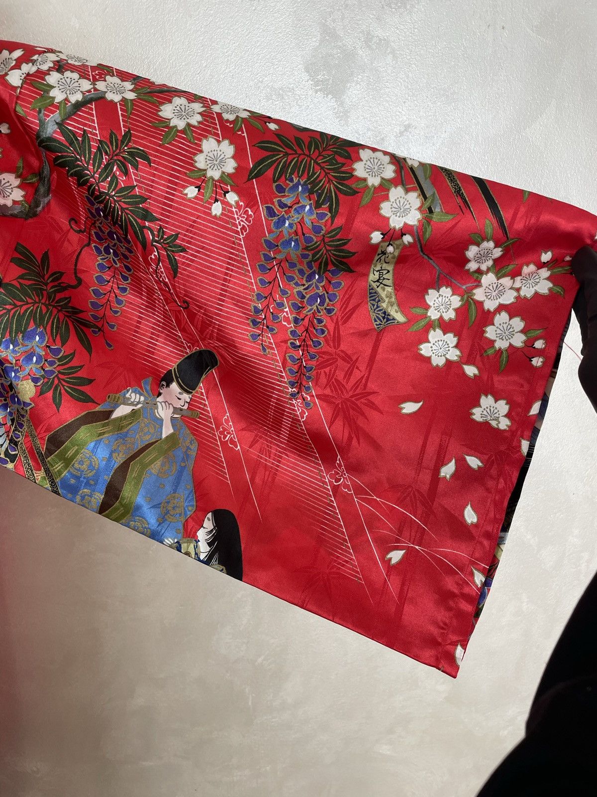 Japanese Brand Rare Red Kimono Robe Made in Japan – Floral & Samurai Design Size M / US 6-8 / IT 42-44 - 4 Thumbnail