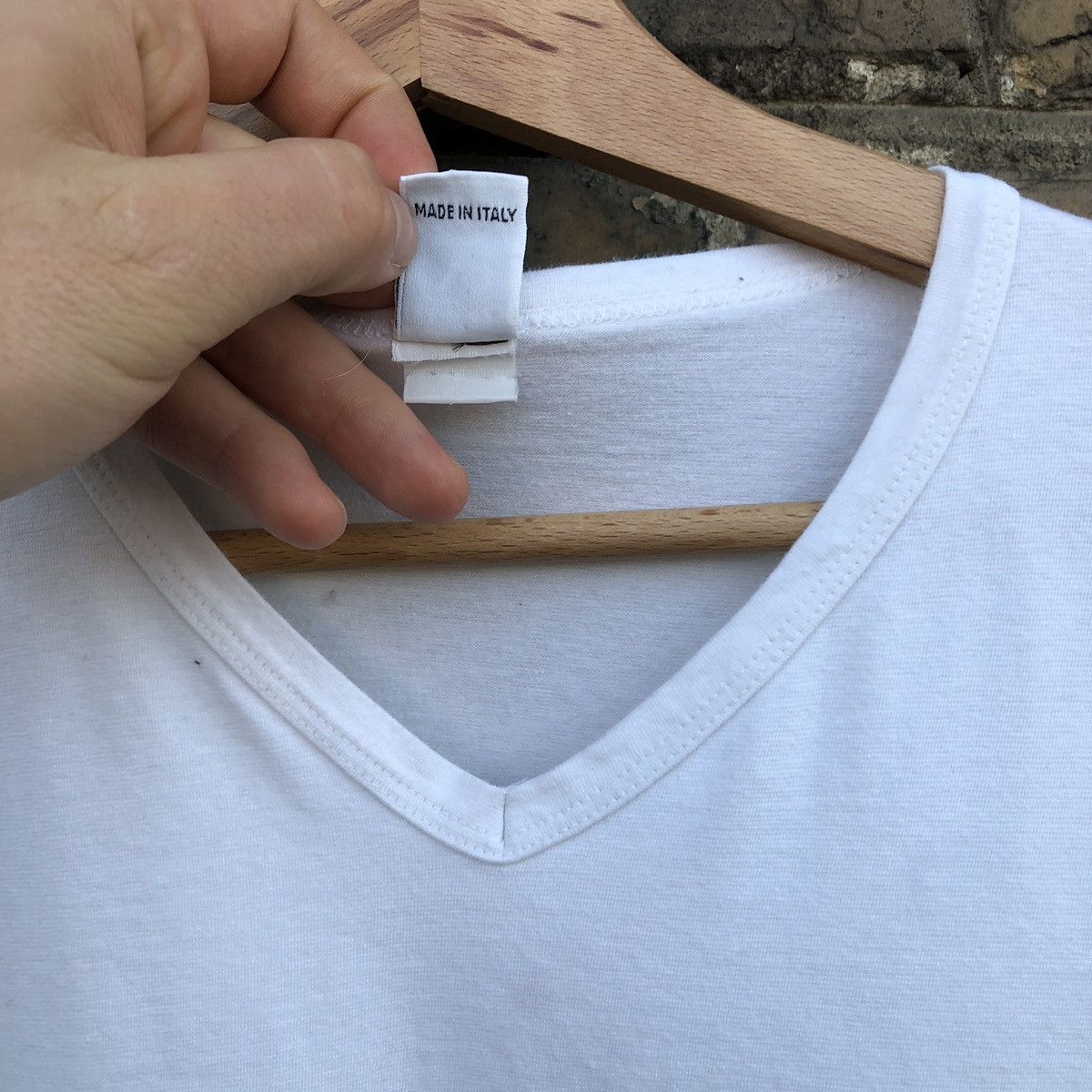 Valentino Valentino Body V-Neck T-Shirt White Tee Size M / US 6-8 / IT 42-44 - 3 Thumbnail