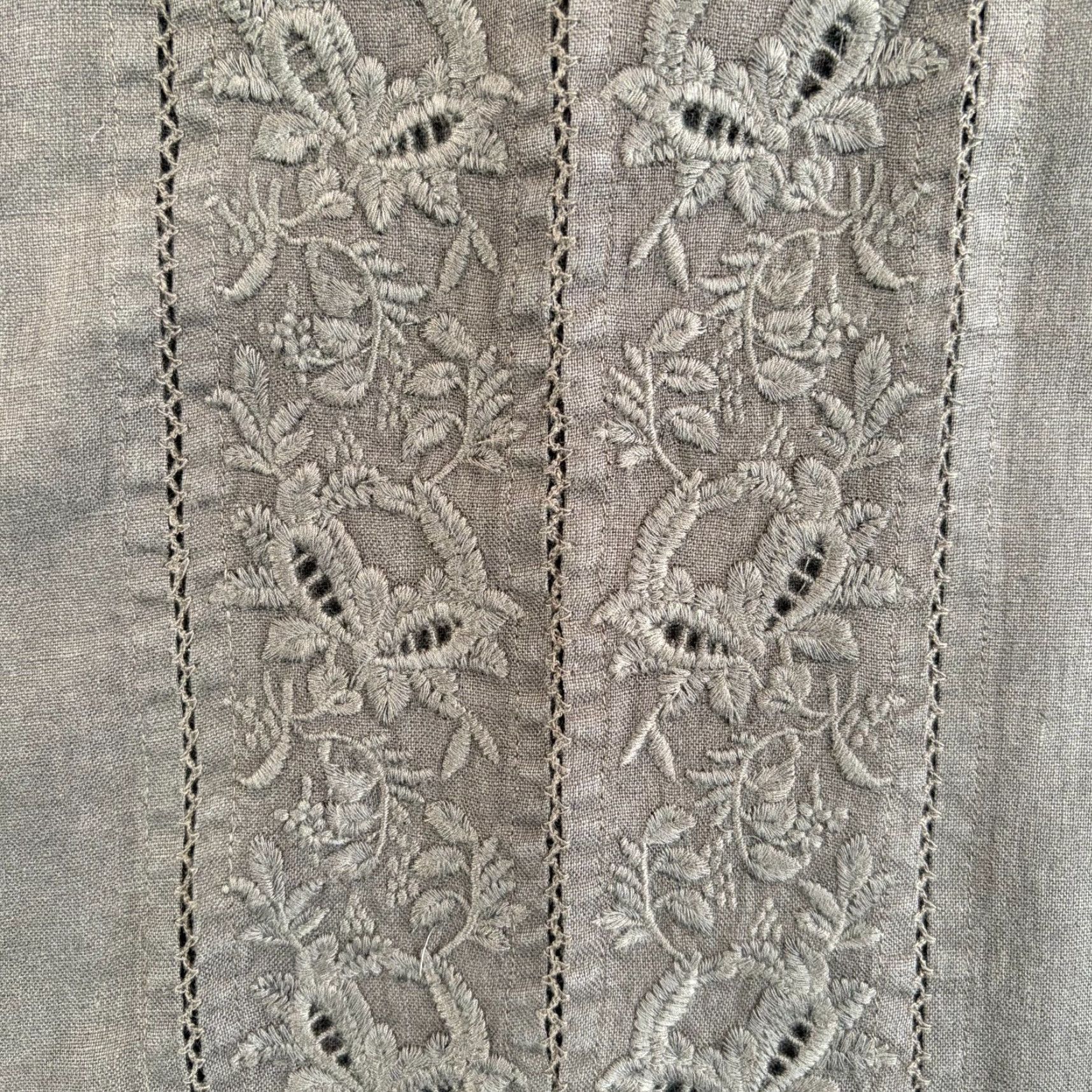 Todd Snyder Todd Snyder Cropped Embroidered Linen Camp Collar Shirt in Caviar Large NWT Size US L / EU 52-54 / 3 - 4 Thumbnail
