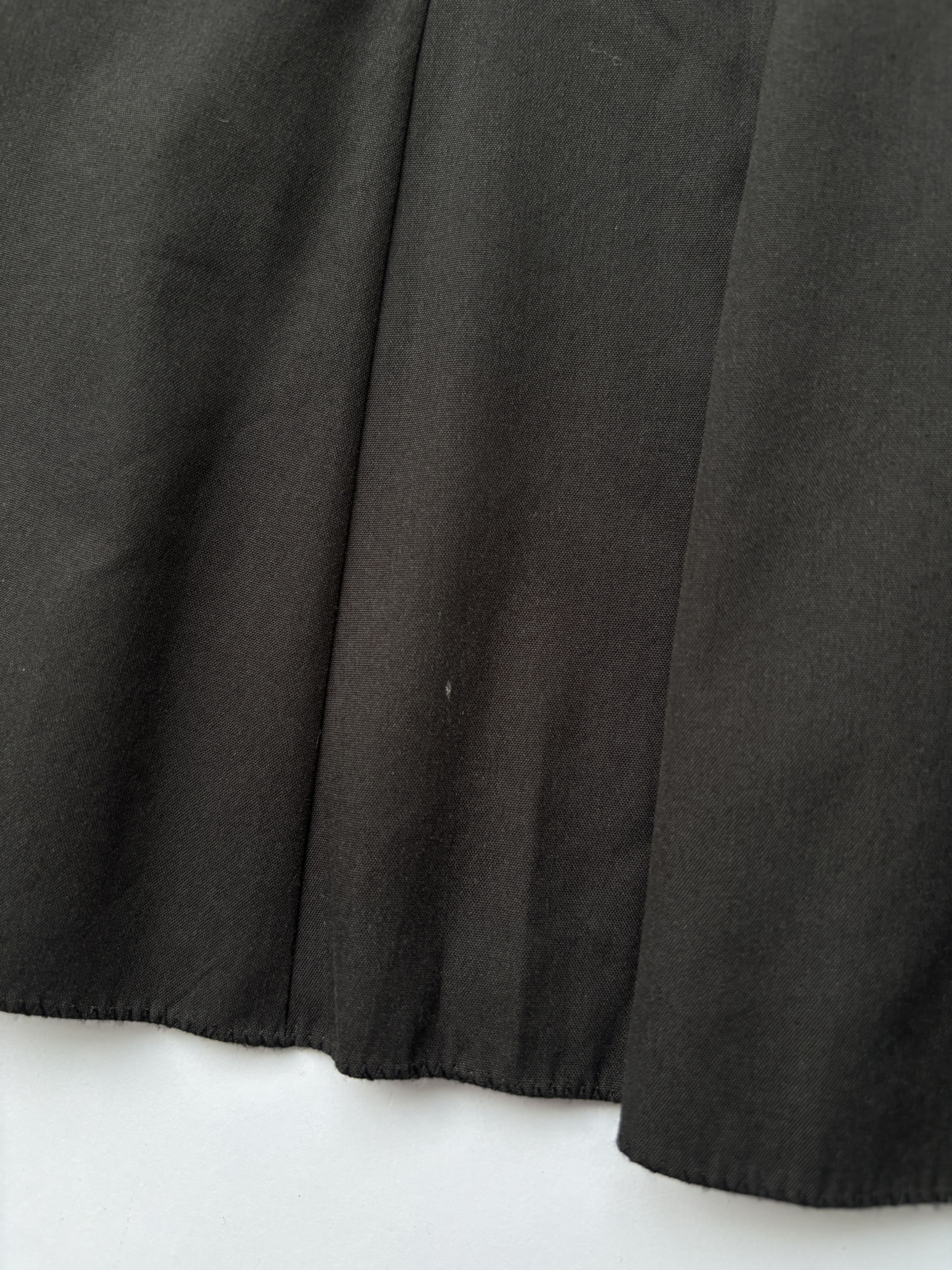 ⚡️QUICK SALE⚡️Prada Black Skirt with Round Buckle
