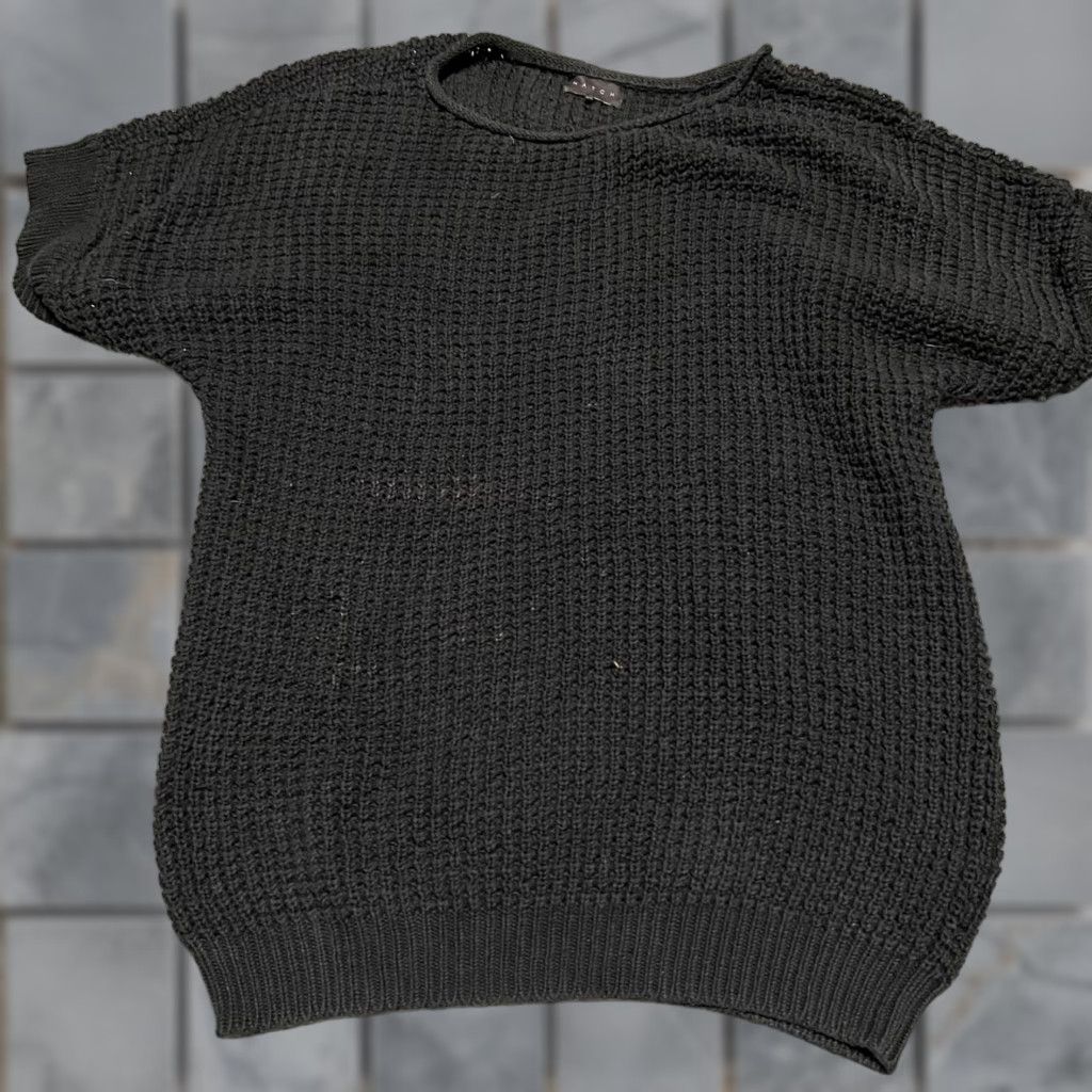 Vintage Hatch Maternity Sweater Womens One Size Navy Blue Short Sleeve Flaws Bleach Stains Size ONE SIZE - 1 Thumbnail