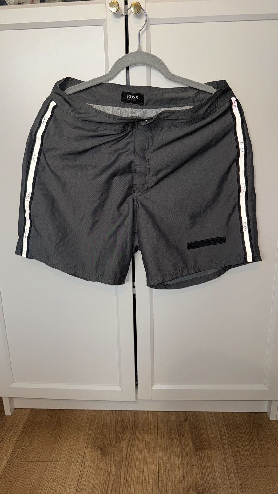 Hugo Boss Hugo Boss reflective 2 in 1 shorts reef Bermuda shorts Size US 34 / EU 50 - 3 Thumbnail