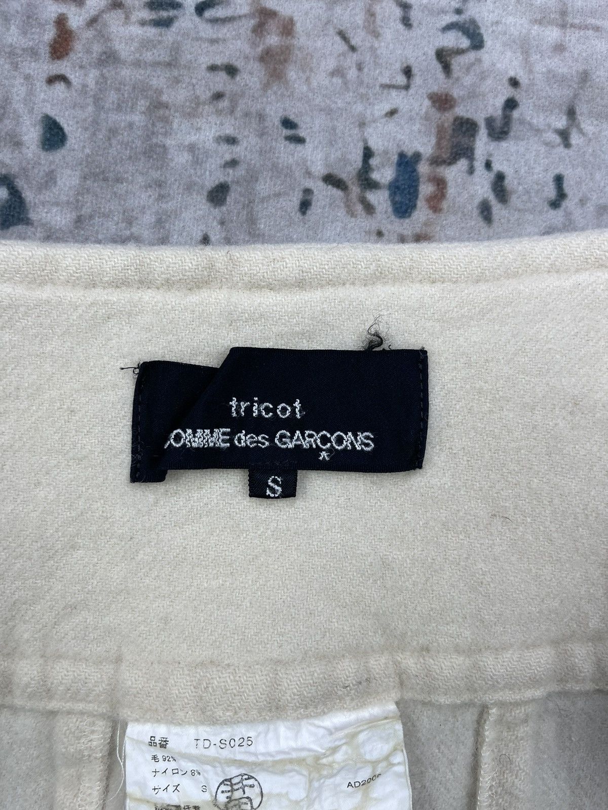 Tricot Comme des Garcons AD 2009 Tricot Comme Des Garcons Crepe Flared Skirt Size 28" / US 6 / IT 42 - 11 Thumbnail