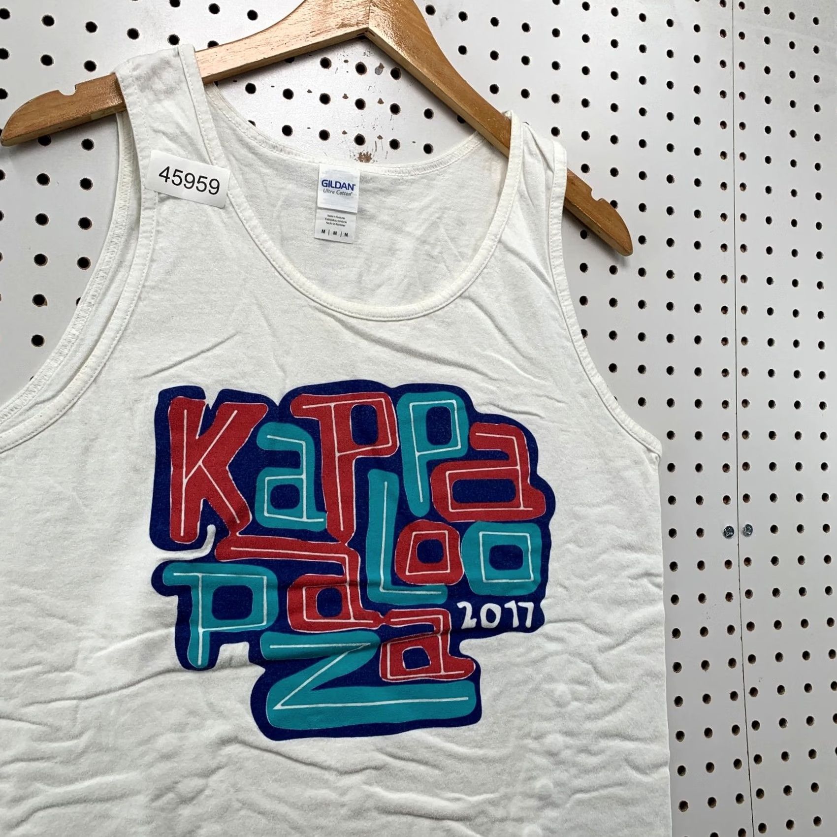 Gildan Dreams In Motion Lolapalooza Tank Shirt Mens M White 2017 Music Festival Sleeveless Size US M / EU 48-50 / 2 - 3 Thumbnail