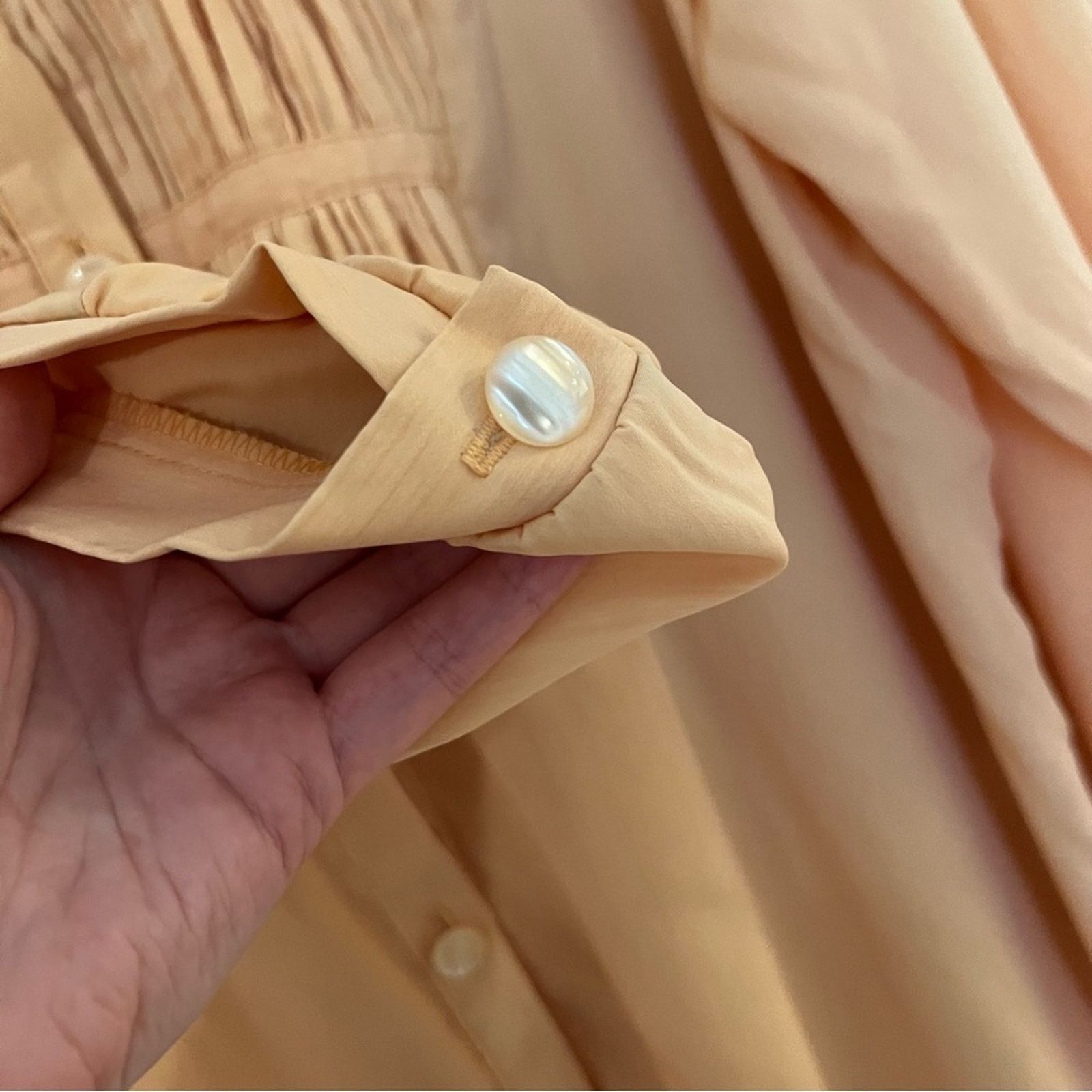 Vintage Vintage 70s Pastel Yellow Pleated Bib Button Down Shirt Size XL / US 12-14 / IT 48-50 - 3 Thumbnail