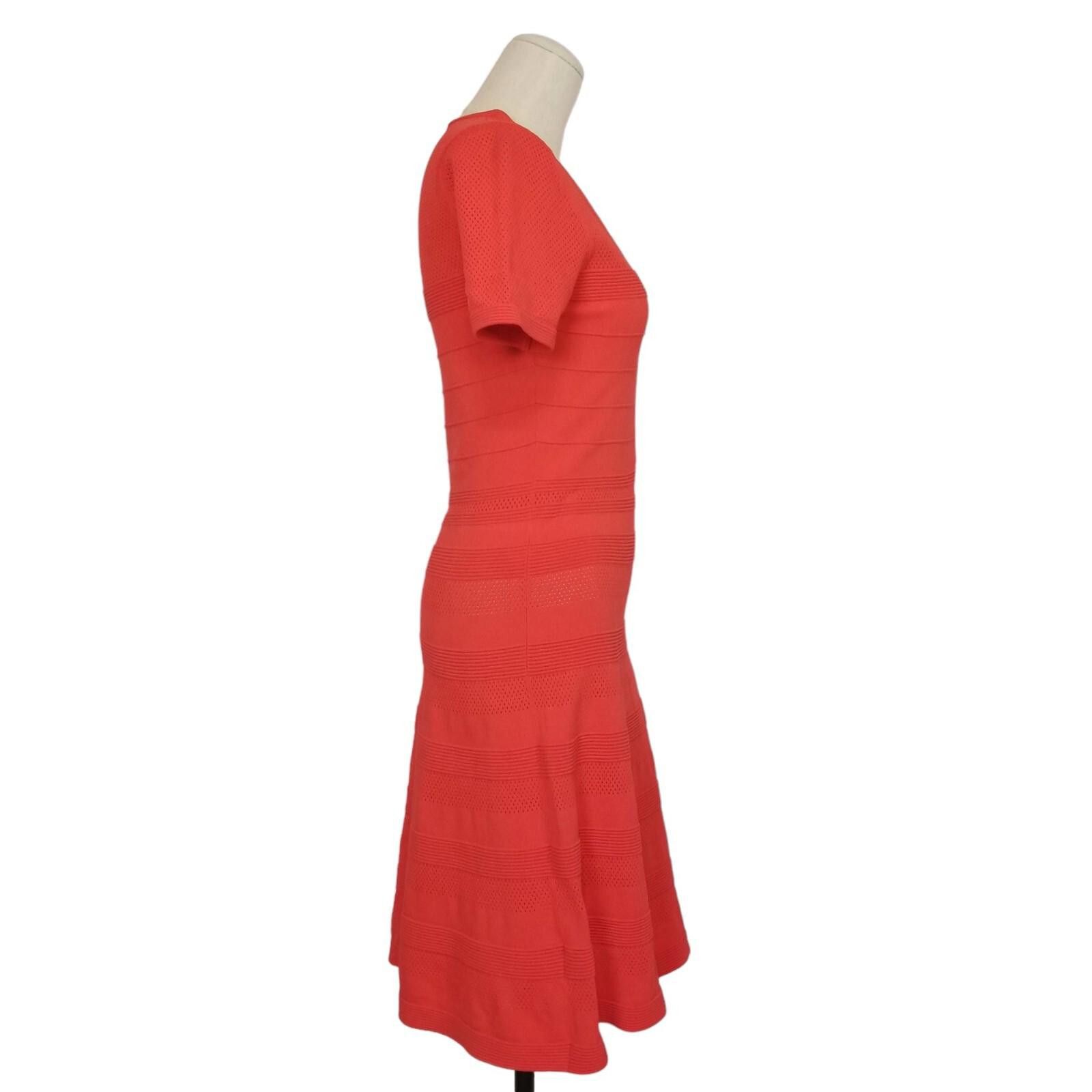 Sandro Sandro V-Neck Ribbed-Knit Dress Red 2 (US 4-6) Size S / US 4 / IT 40 - 5 Thumbnail