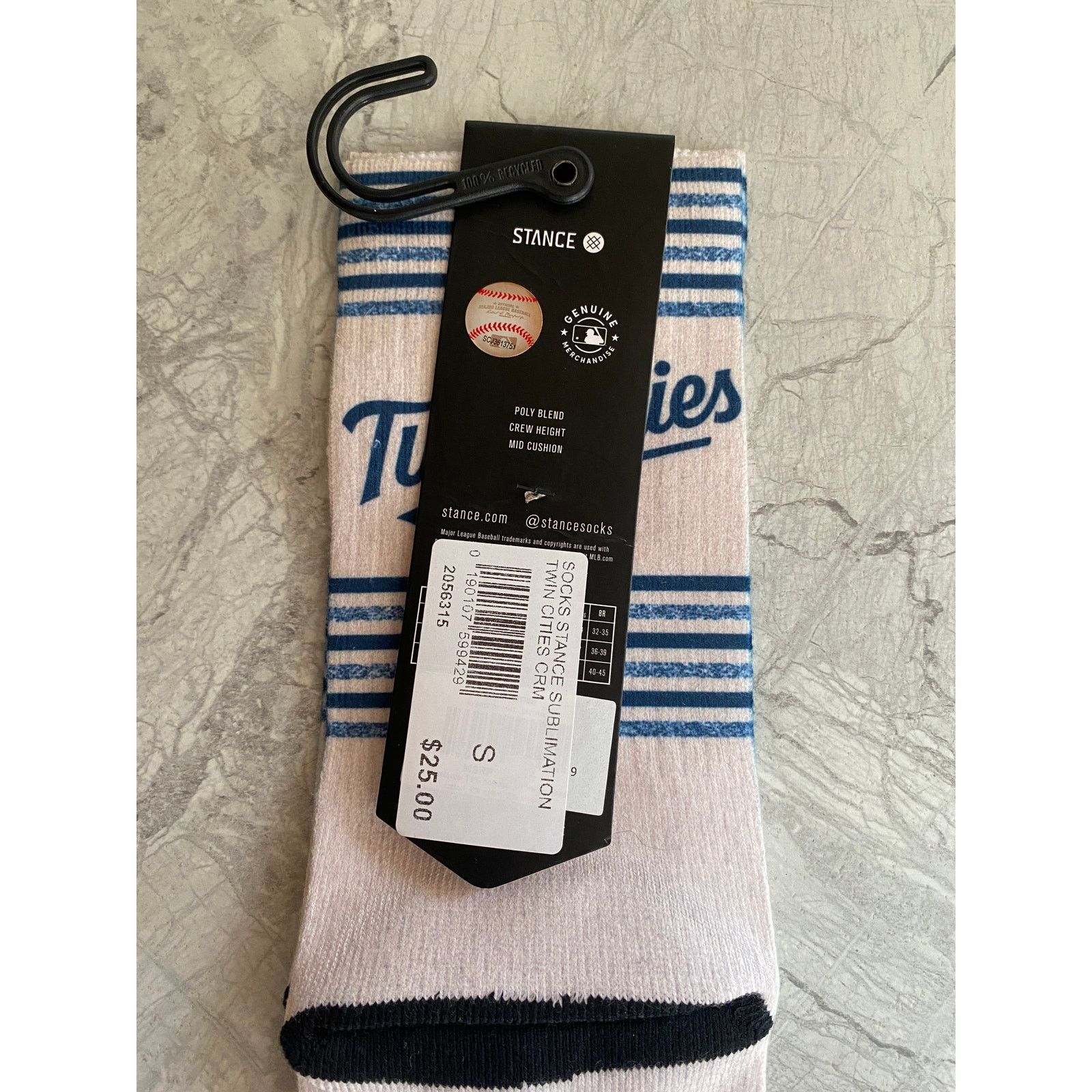 MLB NWT Minnesota Twins Knit Crew Length Socks Size Small Size ONE SIZE - 5 Thumbnail