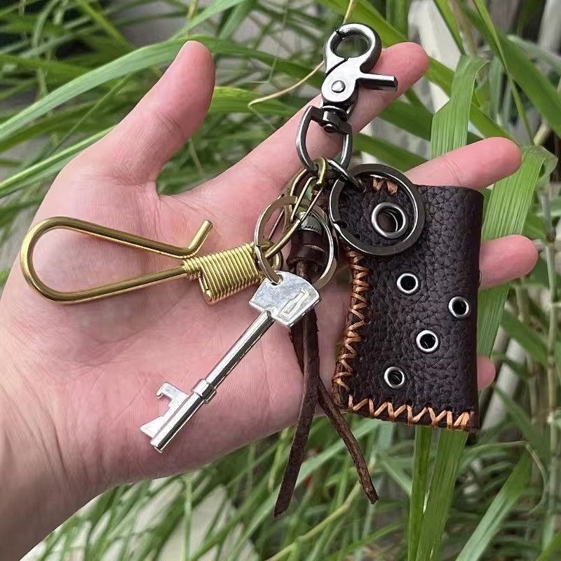 Vintage Genuine Leather Brass Jeans Carabiner keychain Size ONE SIZE - 1 Thumbnail