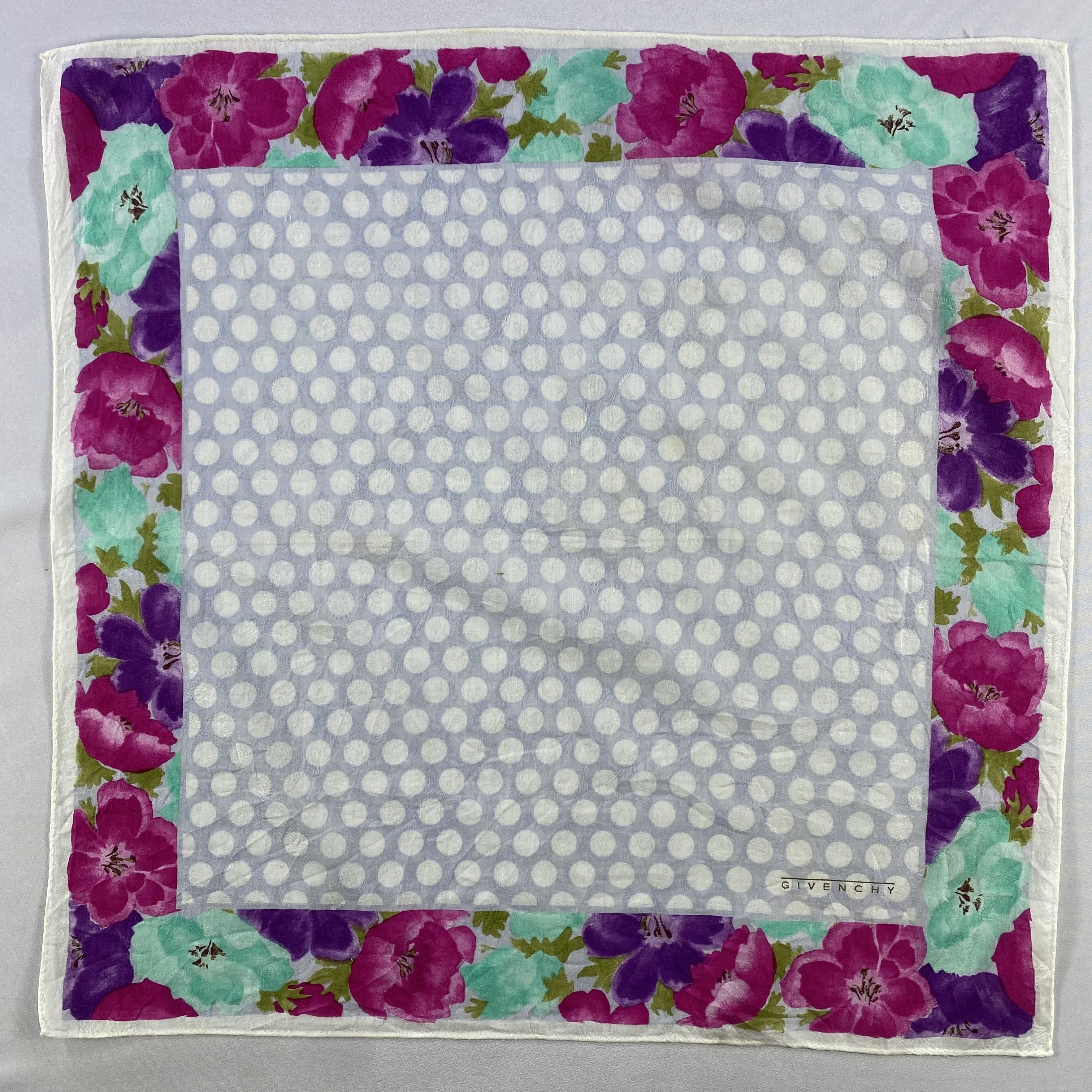 Vintage Givenchy Bandana/ Handkerchief / Neckerchief Size ONE SIZE - 1 Thumbnail