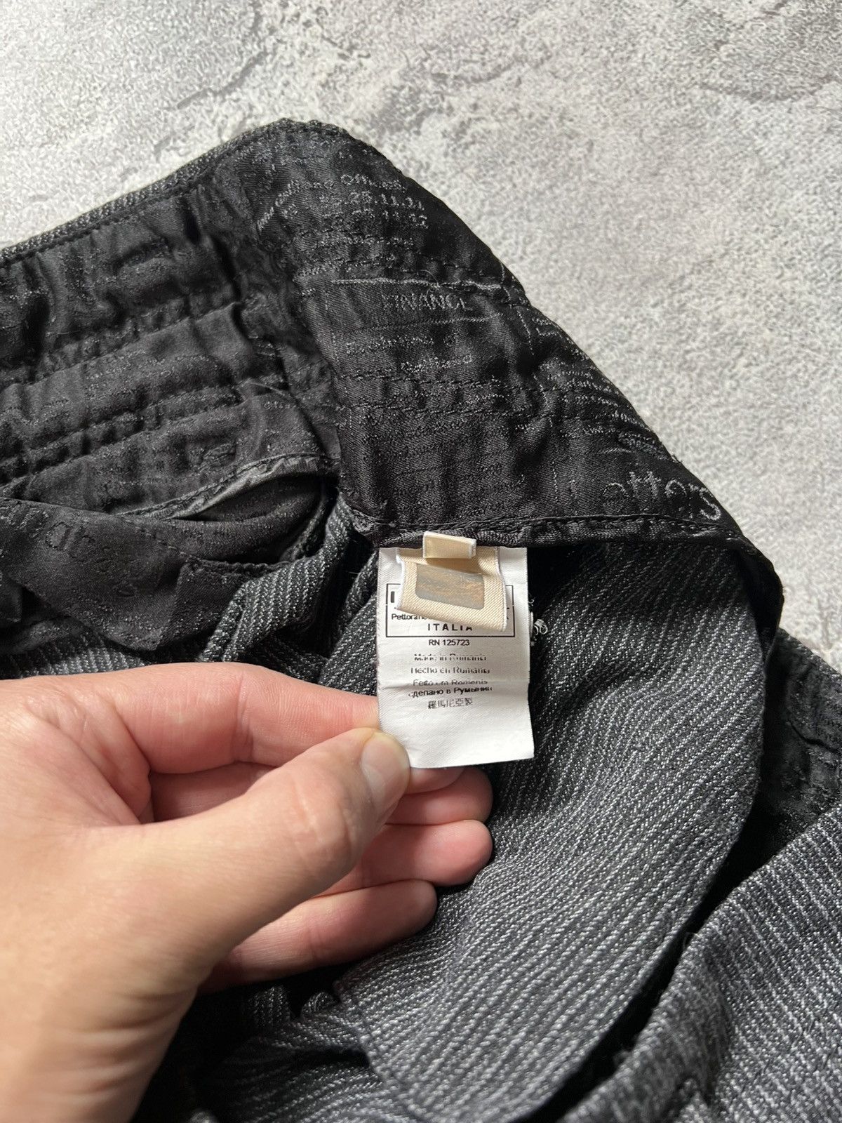John Galliano John Galliano Wool Cargo Pants Zip Cuffs Trousers Size 42 Size 28" / US 6 / IT 42 - 9 Thumbnail
