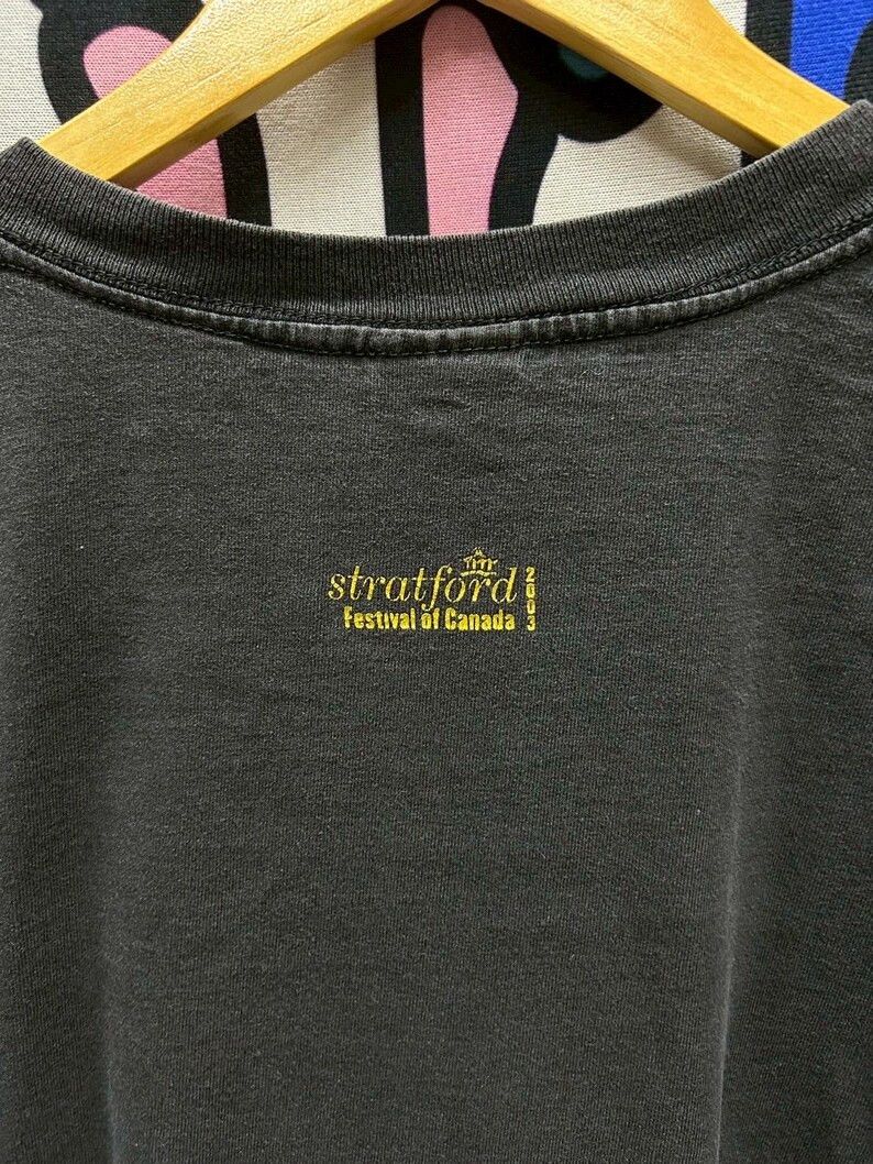Vintage Vintage 2003 The King and I Movie tshirt size L Size US L / EU 52-54 / 3 - 4 Thumbnail