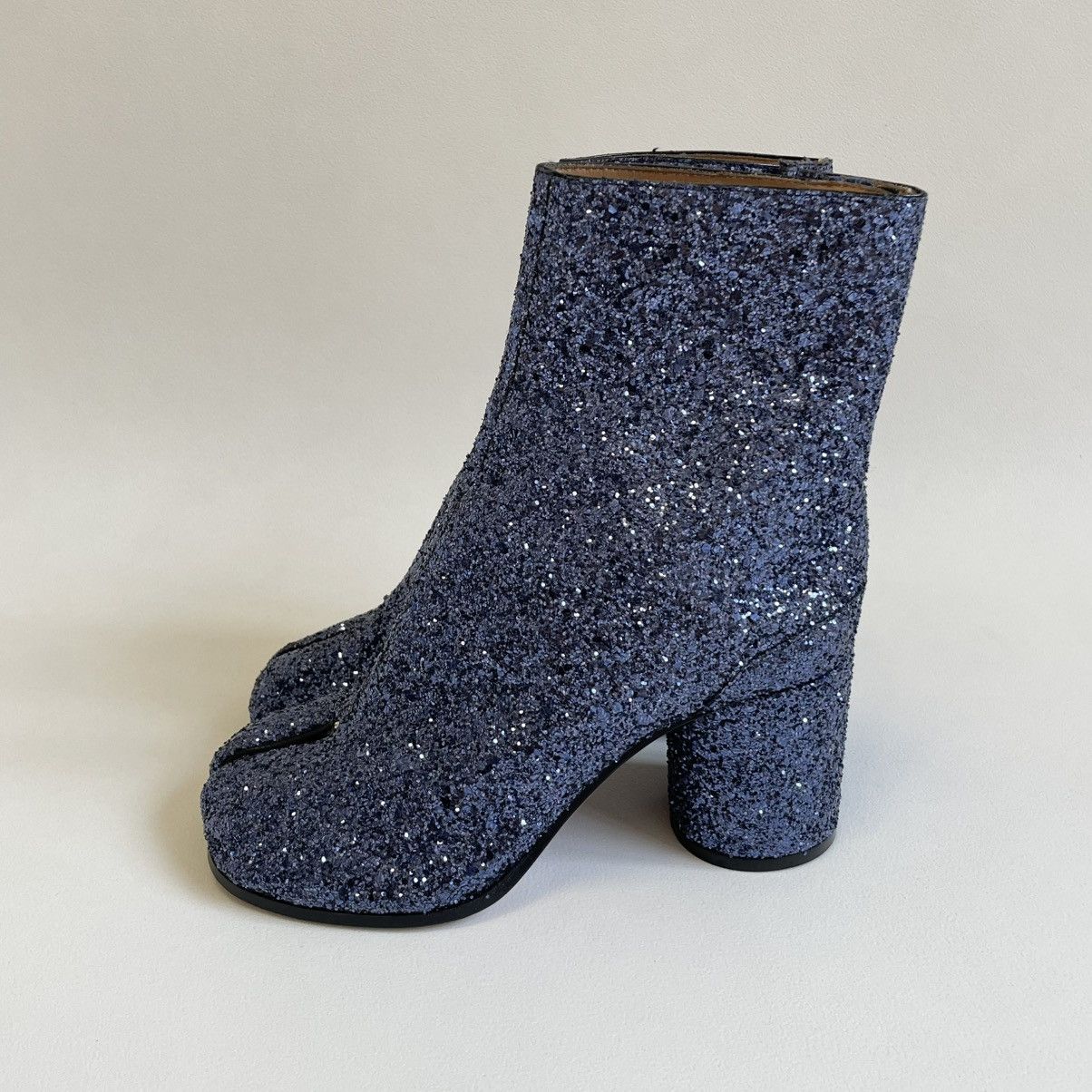 Maison Margiela Metallic Blue Glitter Tabi Boots Size US 6 / IT 36 - 23 Thumbnail