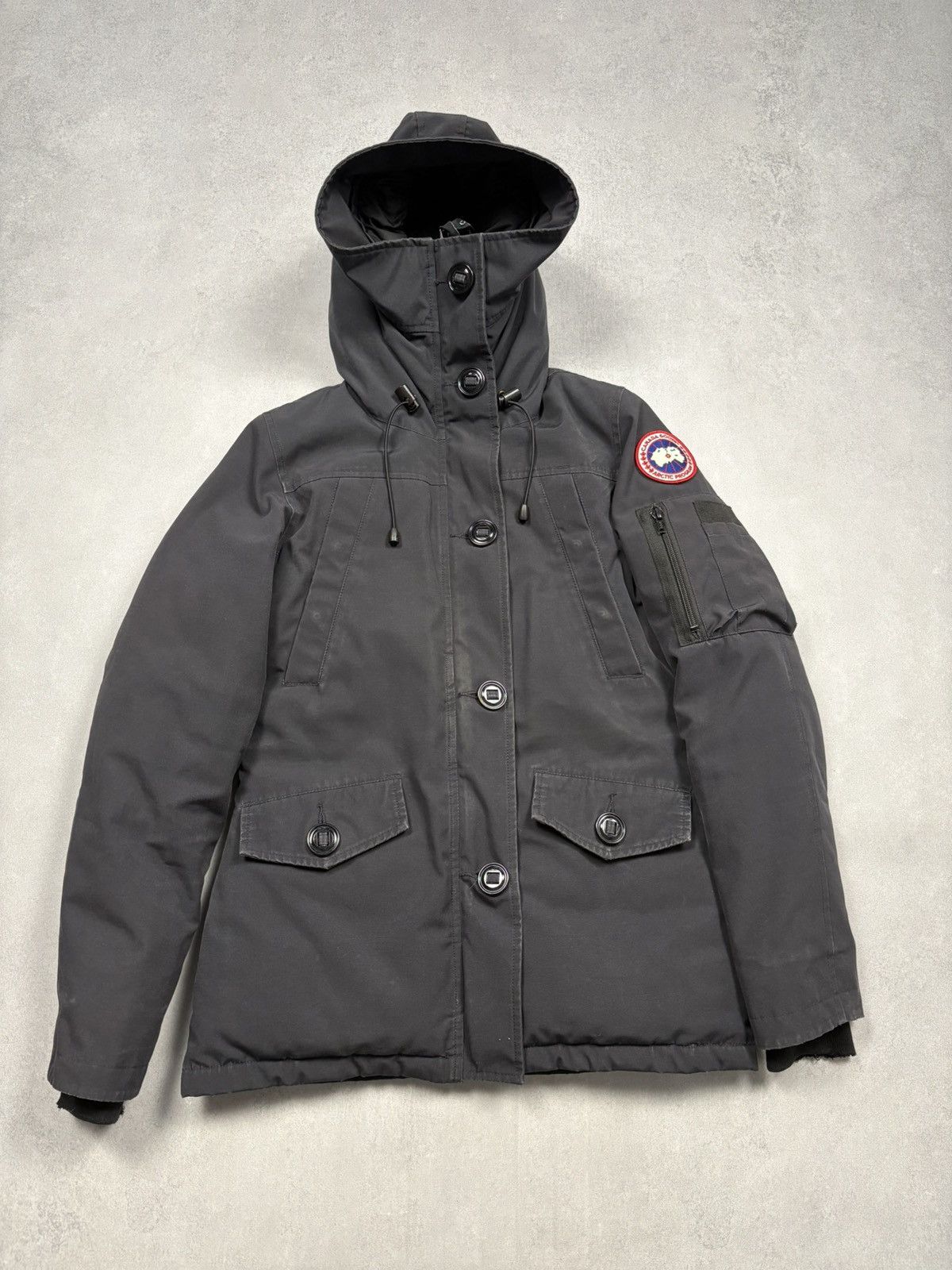 Canada Goose Canada Goose Montebello Parka 2530L Down Jacket XS Size XS / US 0-2 / IT 36-38 - 1 Thumbnail