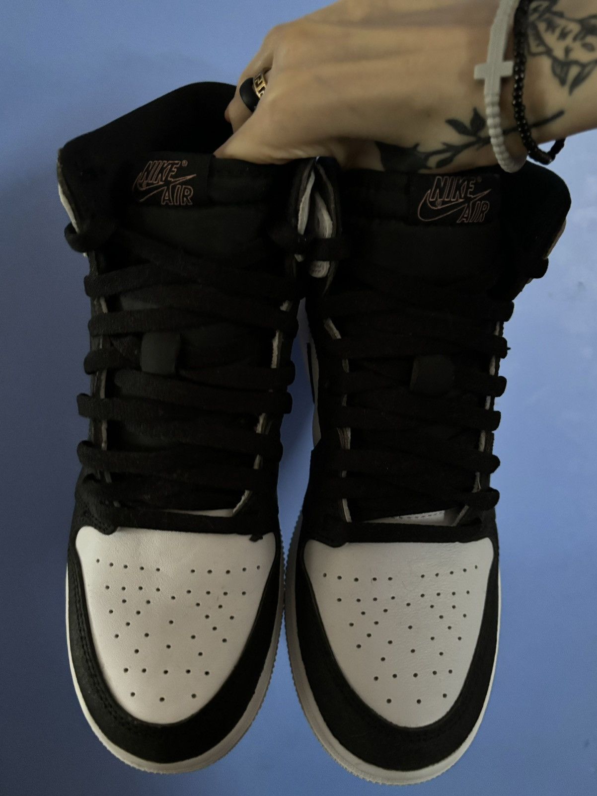 Jordan Brand × Nike Air Jordan 1 Retro High OG GS ‘Stage Haze’ Size US 6.5 / EU 39-40 - 3 Thumbnail