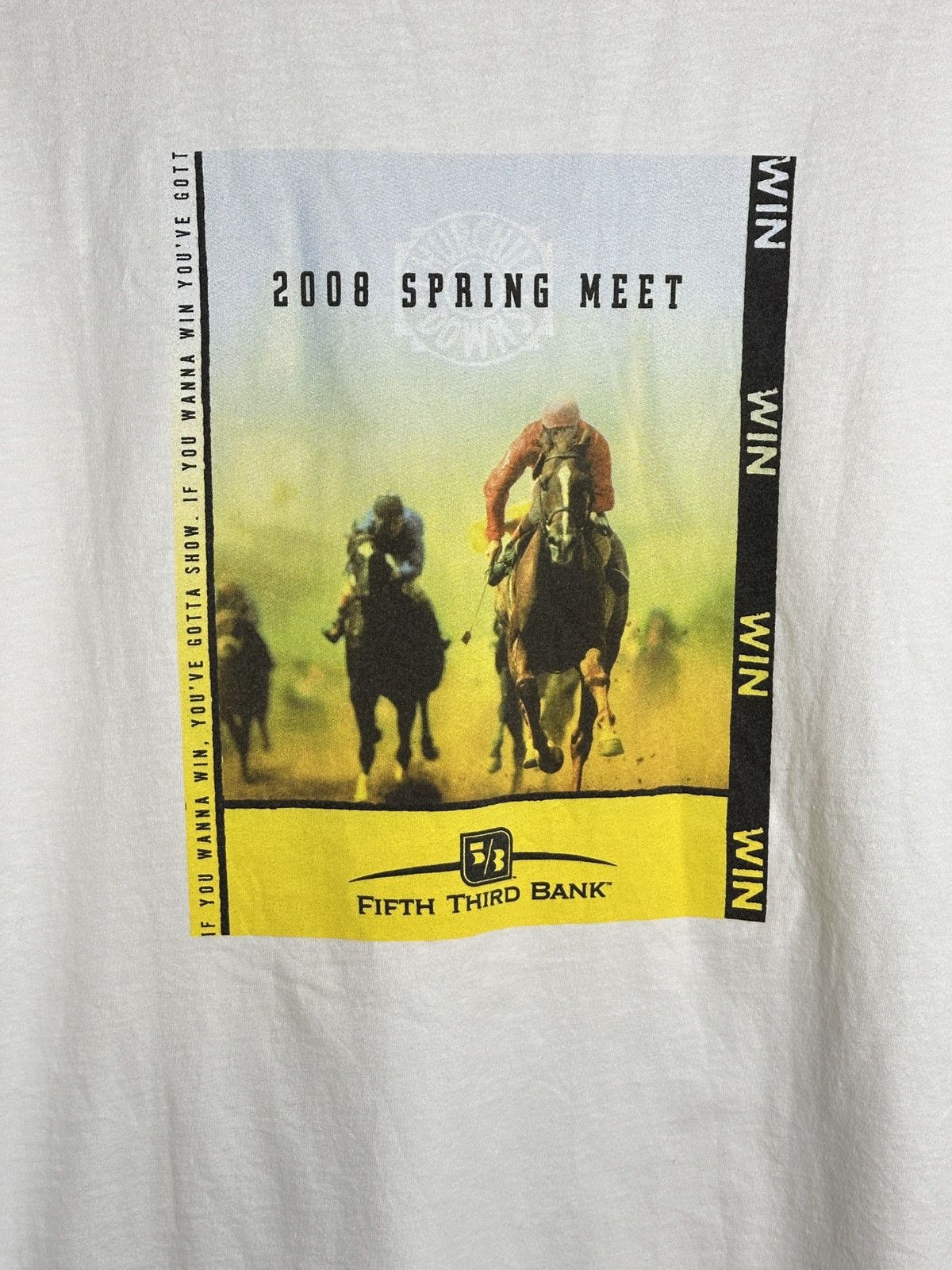Designer White vintage Churchill Downs Horses racing tee Size US XL / EU 56 / 4 - 4 Thumbnail