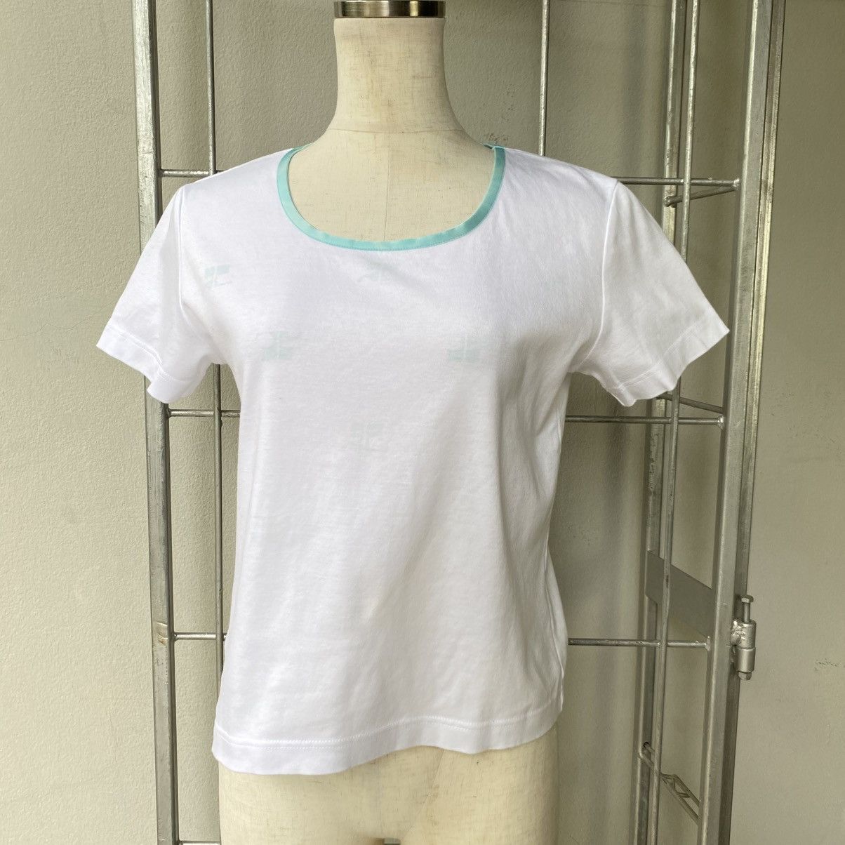 Courreges Courreges White Scoop Neck T-Shirt with Mint Trim Size S / US 4 / IT 40 - 15 Thumbnail