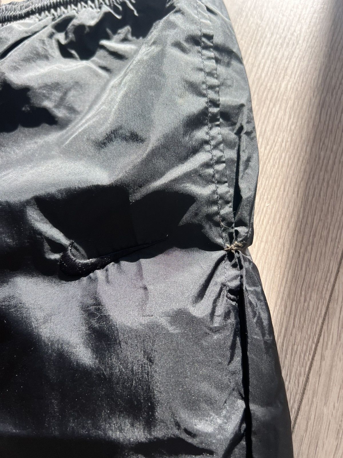 Other Vintage 90s Nike track Pants Tonal Swoosh Black Medium Size US 34 / EU 50 - 4 Thumbnail