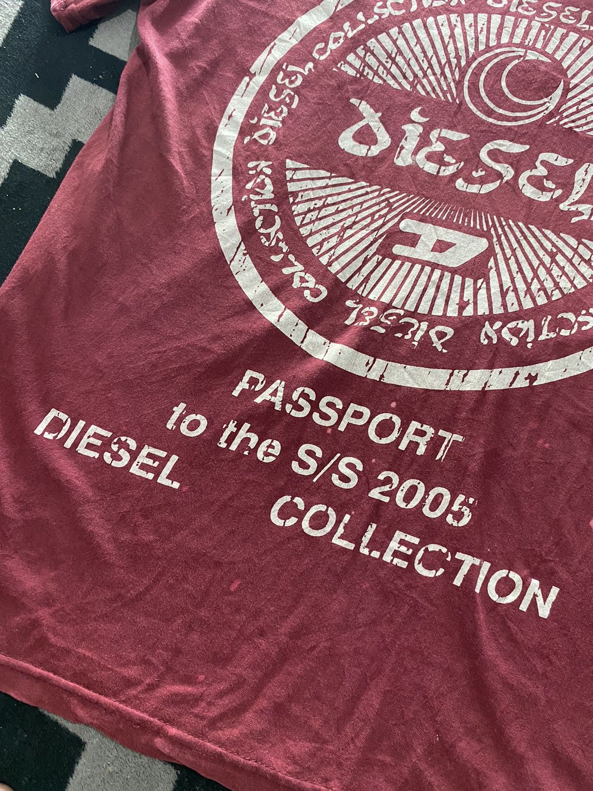 Diesel × Vintage 2000s diesel collection distressed tshirt Size US M / EU 48-50 / 2 - 4 Thumbnail