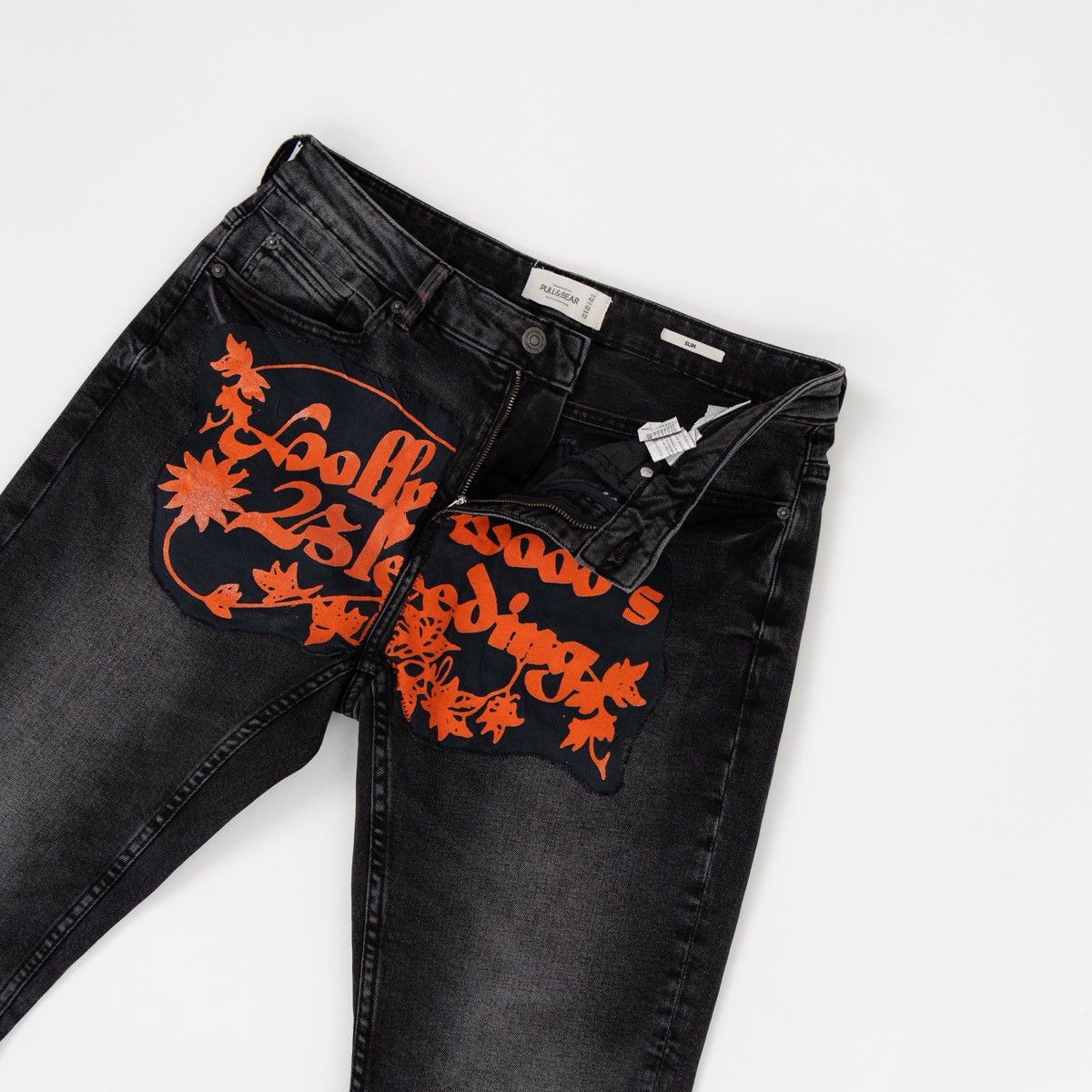 Pull & Bear Pull&Bear Mens Slim Fit Black Jeans Graphic Print Hollywood Size US 32 / EU 48 - 4 Thumbnail