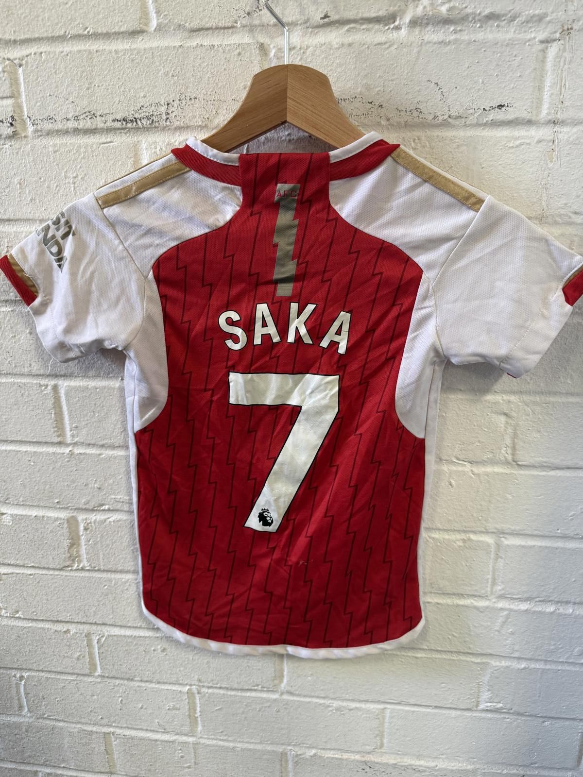 Adidas Arsenal Saka #7 Kids Football Jersey Size US XS / EU 42 / 0 - 3 Thumbnail