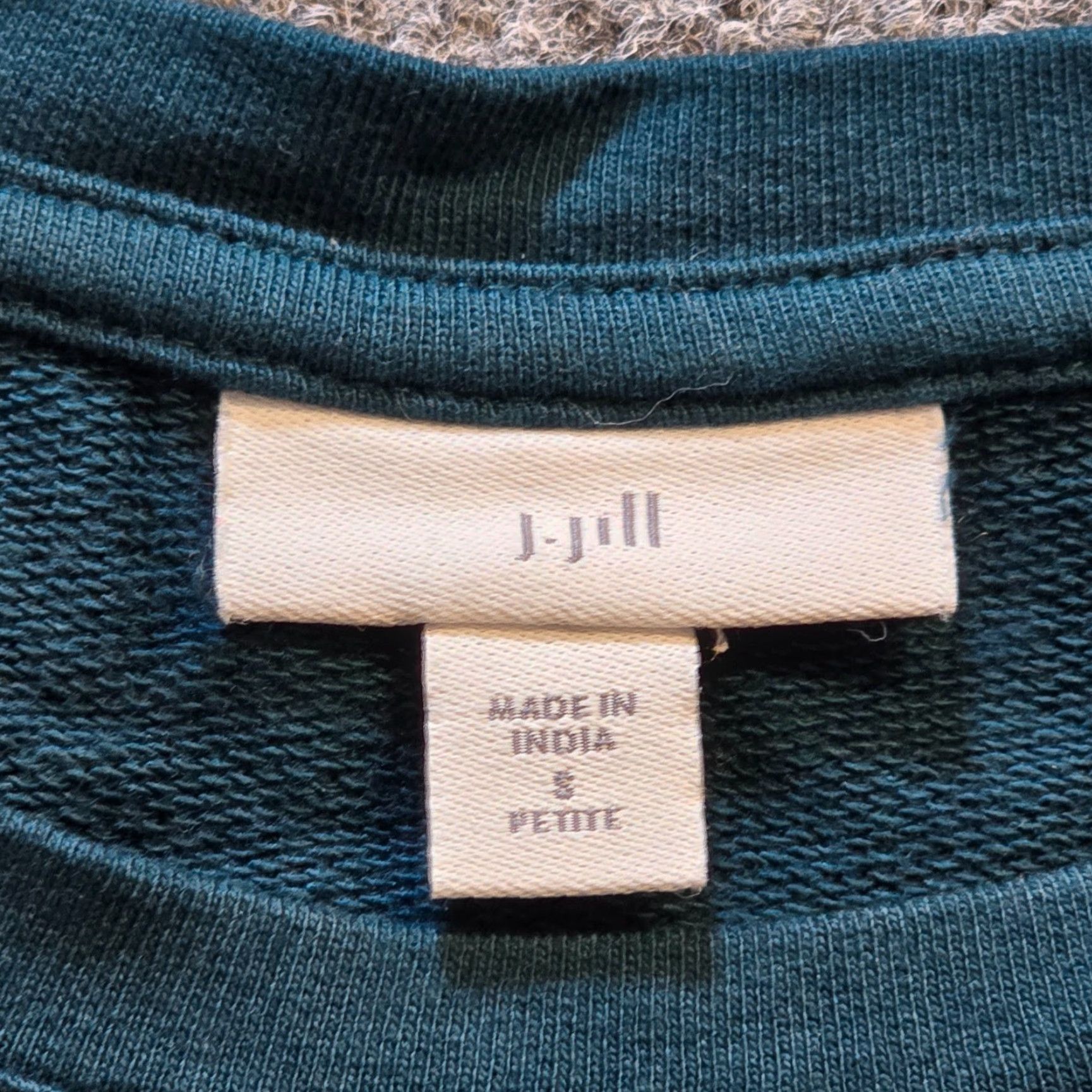 J. Jill J. Jill Top Women Size Small Petite Green Crew Neck Embroidered Solid Sweatshirt Pullover Casual Size S / US 4 / IT 40 - 6 Thumbnail