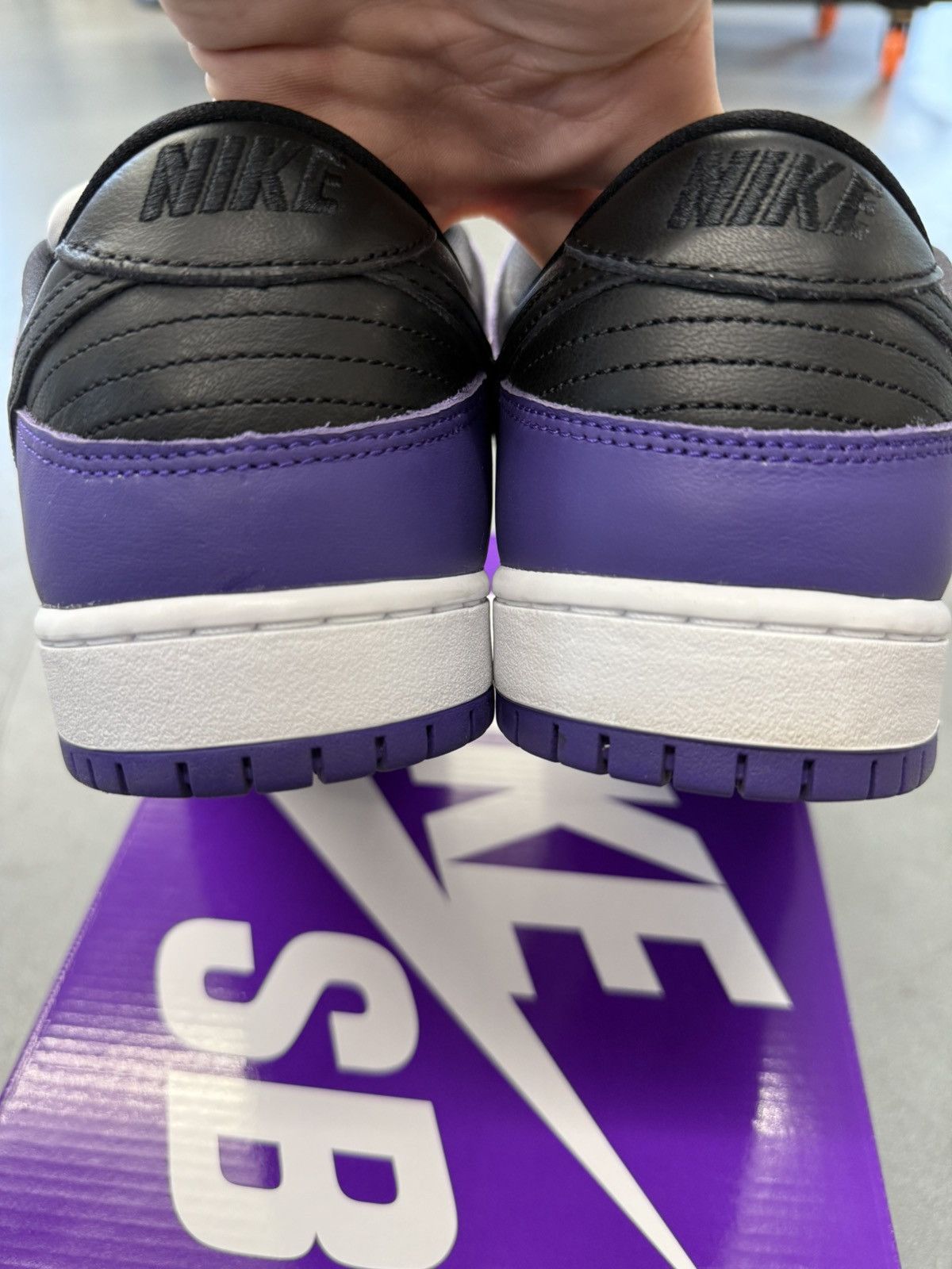 Nike 2024 Nike Dunk SB Dunk Low Court Purple Size US 13 / EU 46 - 6 Thumbnail