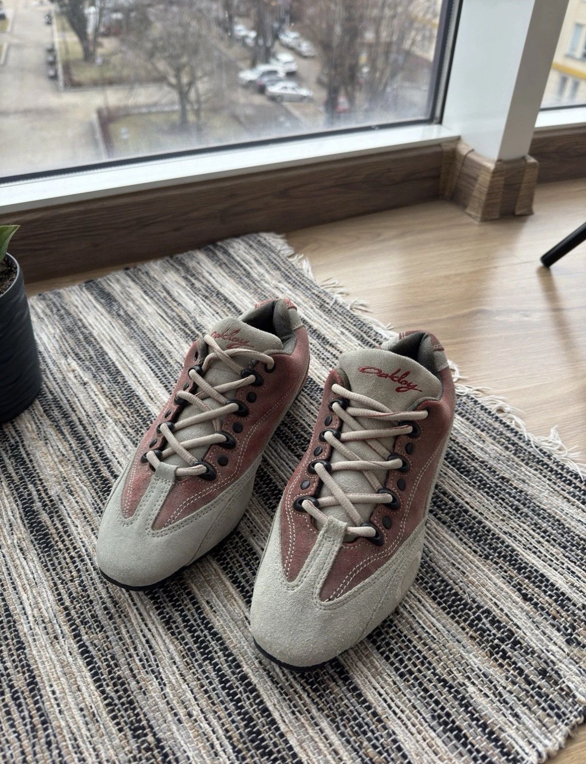Oakley Oakley Vintage 90s SoftWare Suede Sneakers Shoes woman Size US 6 / IT 36 - 5 Thumbnail
