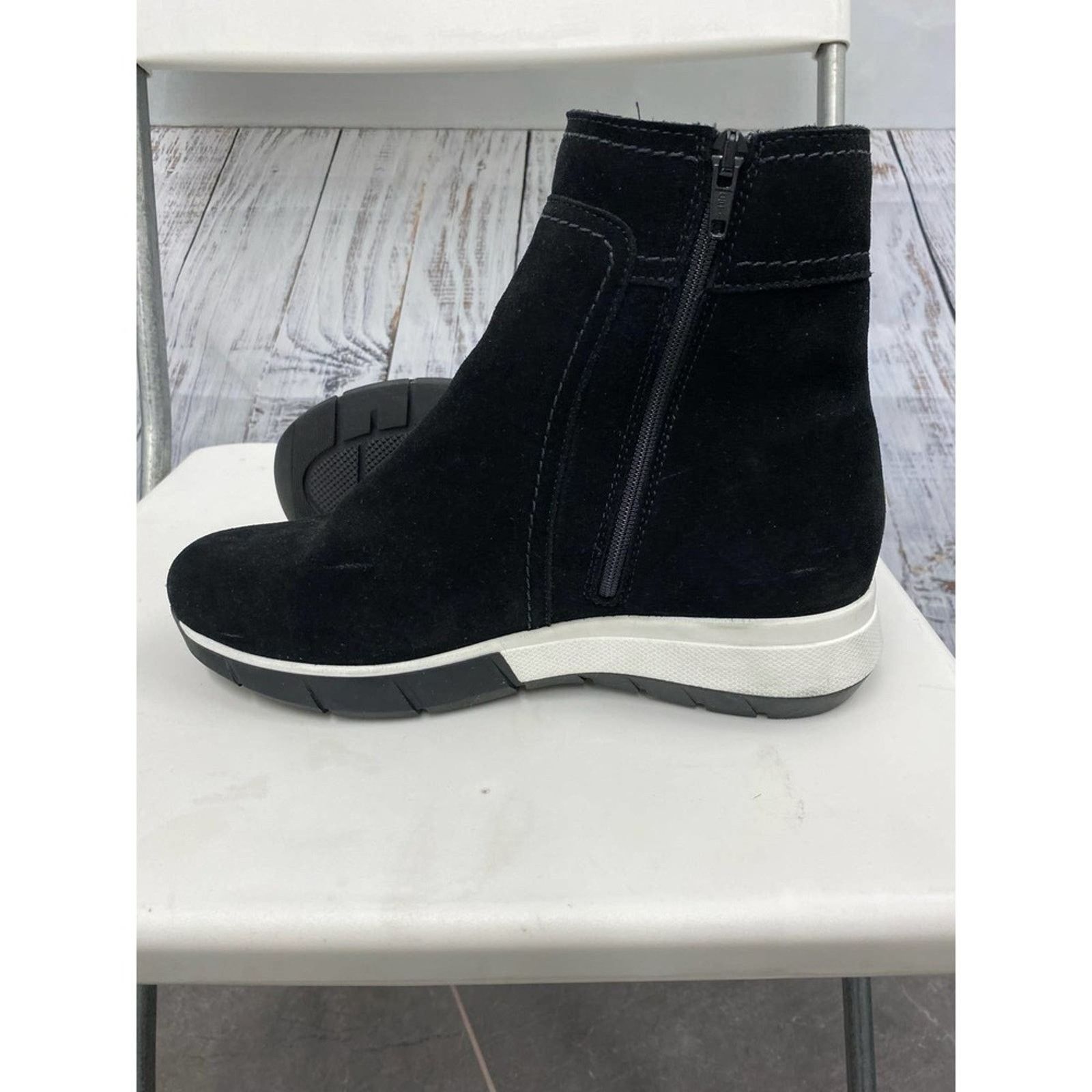 Other La Canadienne Nikola Suede Sneaker Booties Black 8 M Size US 8 / IT 38 - 5 Thumbnail