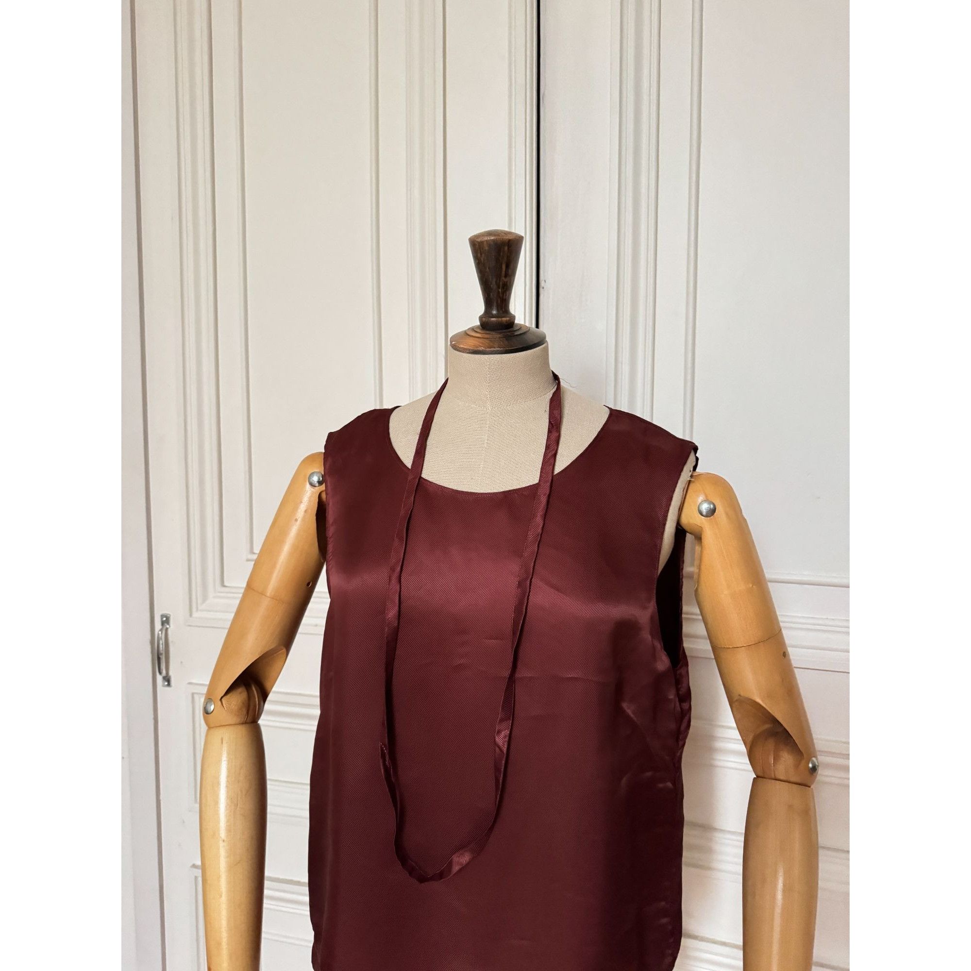 Maison Margiela FW 1999–2000 Burgundy Lining Top with Built-in Necklace Size L / US 10 / IT 46 - 3 Thumbnail