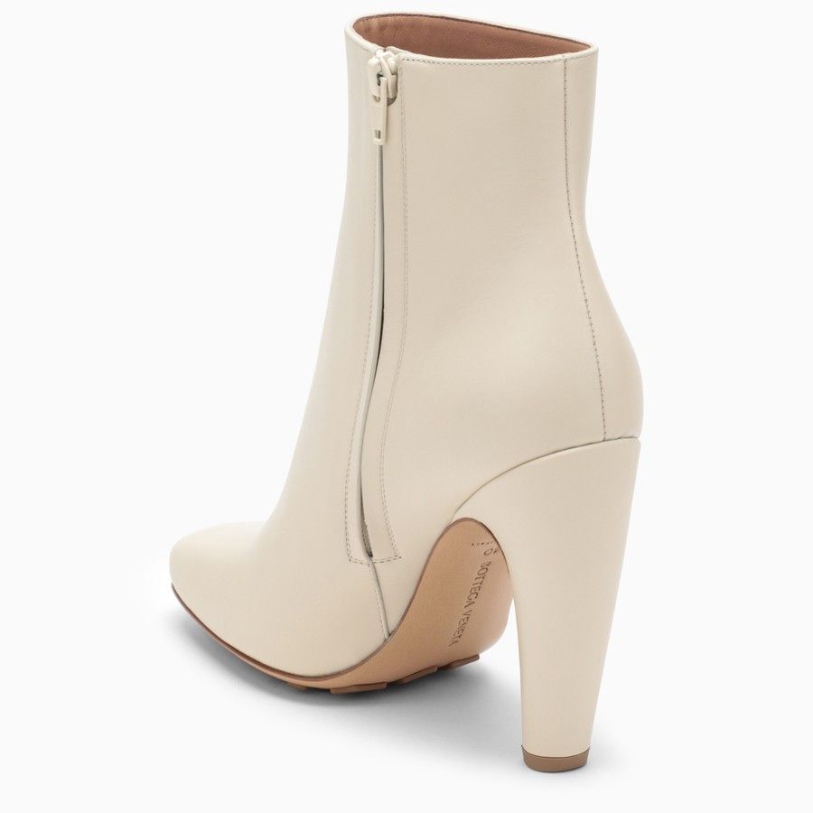 Bottega Veneta o1d2blof0824 Boots in Sea Salt Size US 8 / IT 38 - 4 Thumbnail