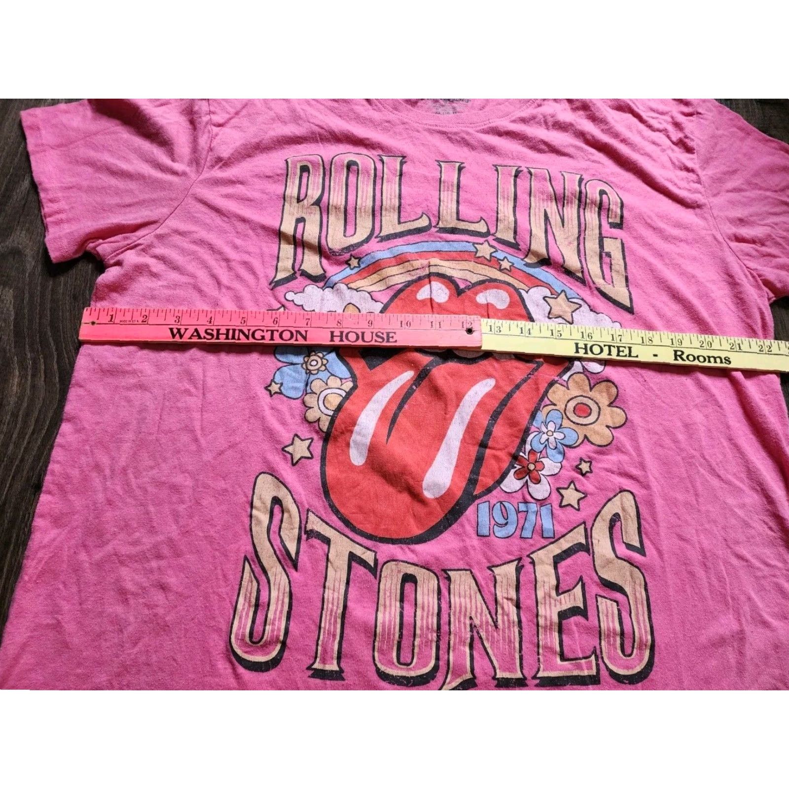Doublet Womens THE ROLLING STONES UK TOUR 1977 Double Sided Distressed T Shirt Pink XL Size XL / US 12-14 / IT 48-50 - 3 Thumbnail