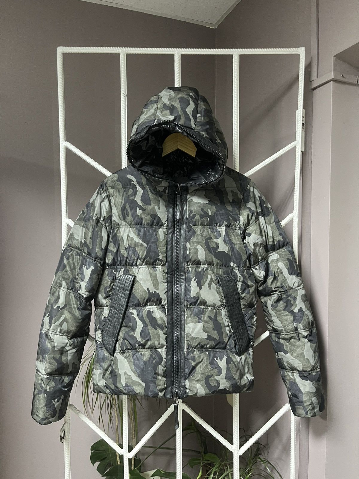 Duvetica Camo Duvetica Down Puffer Jacket with Leather Size US M / EU 48-50 / 2 - 1 Thumbnail
