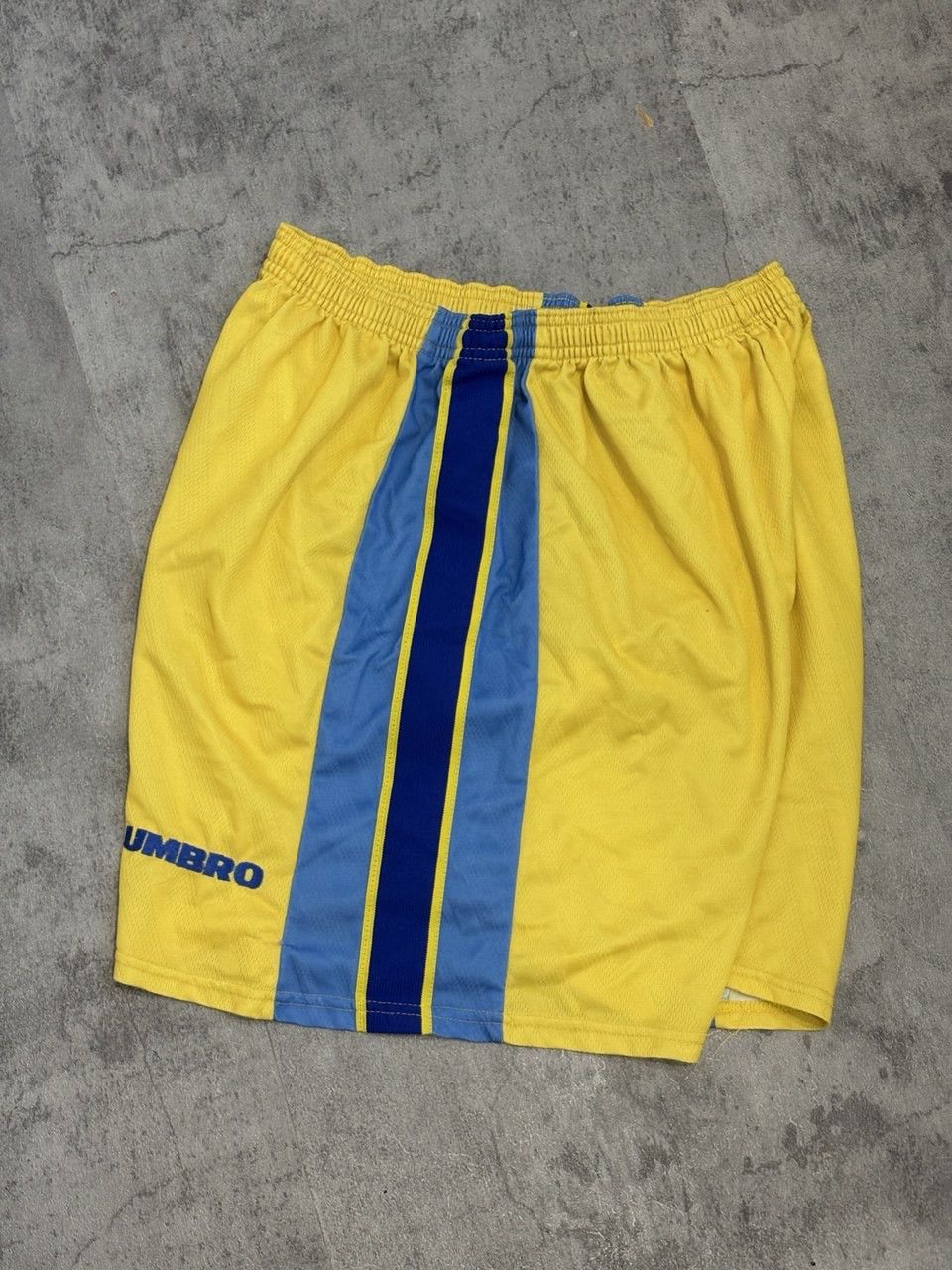 Umbro Vintage Umbro Chelsea 1996/97 Away Football Shorts Size US 32 / EU 48 - 5 Thumbnail