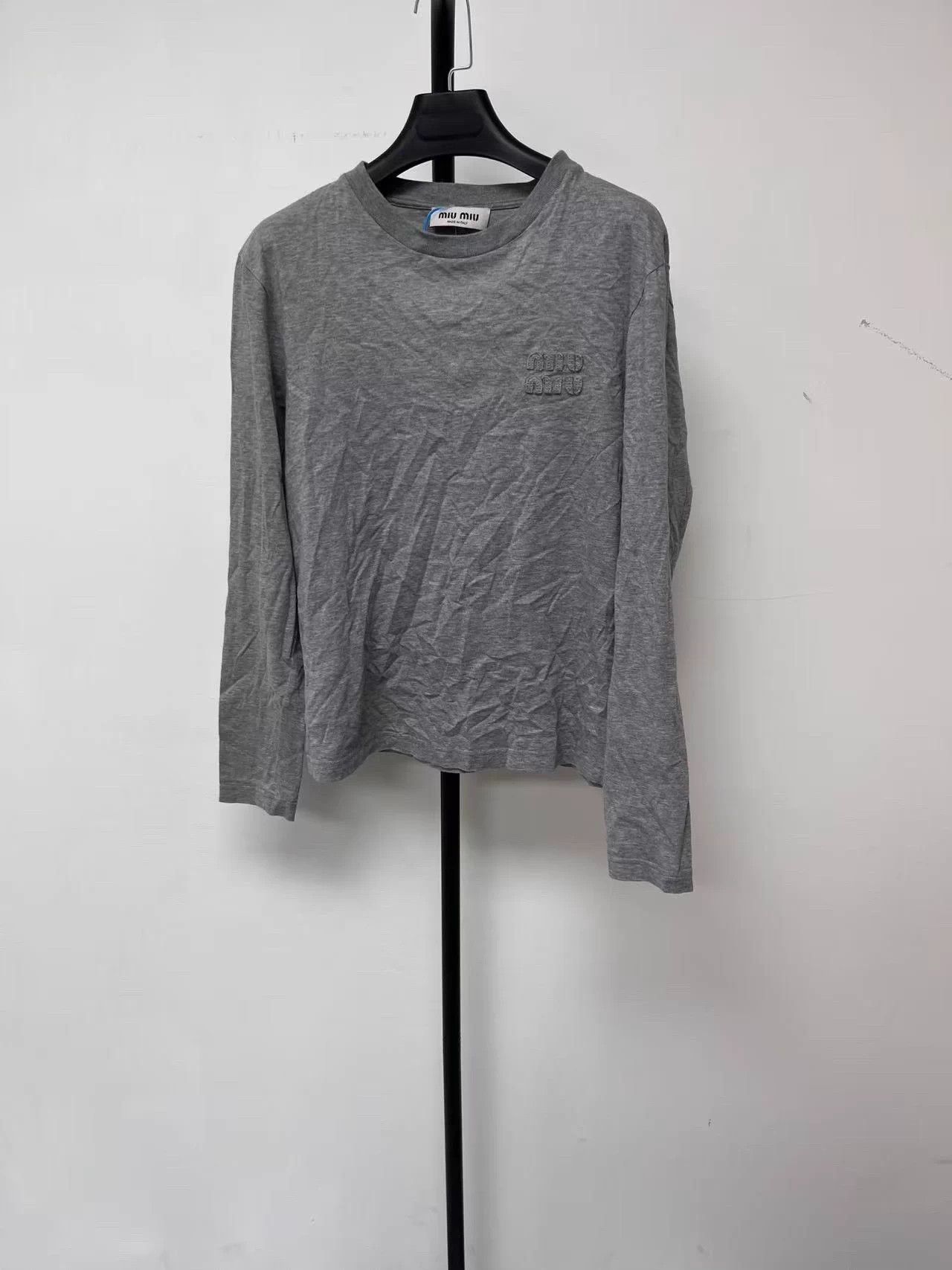 Miu Miu MIU MIU logo-embroidered dropped long tee wmn gray S Size S / US 4 / IT 40 - 1 Thumbnail