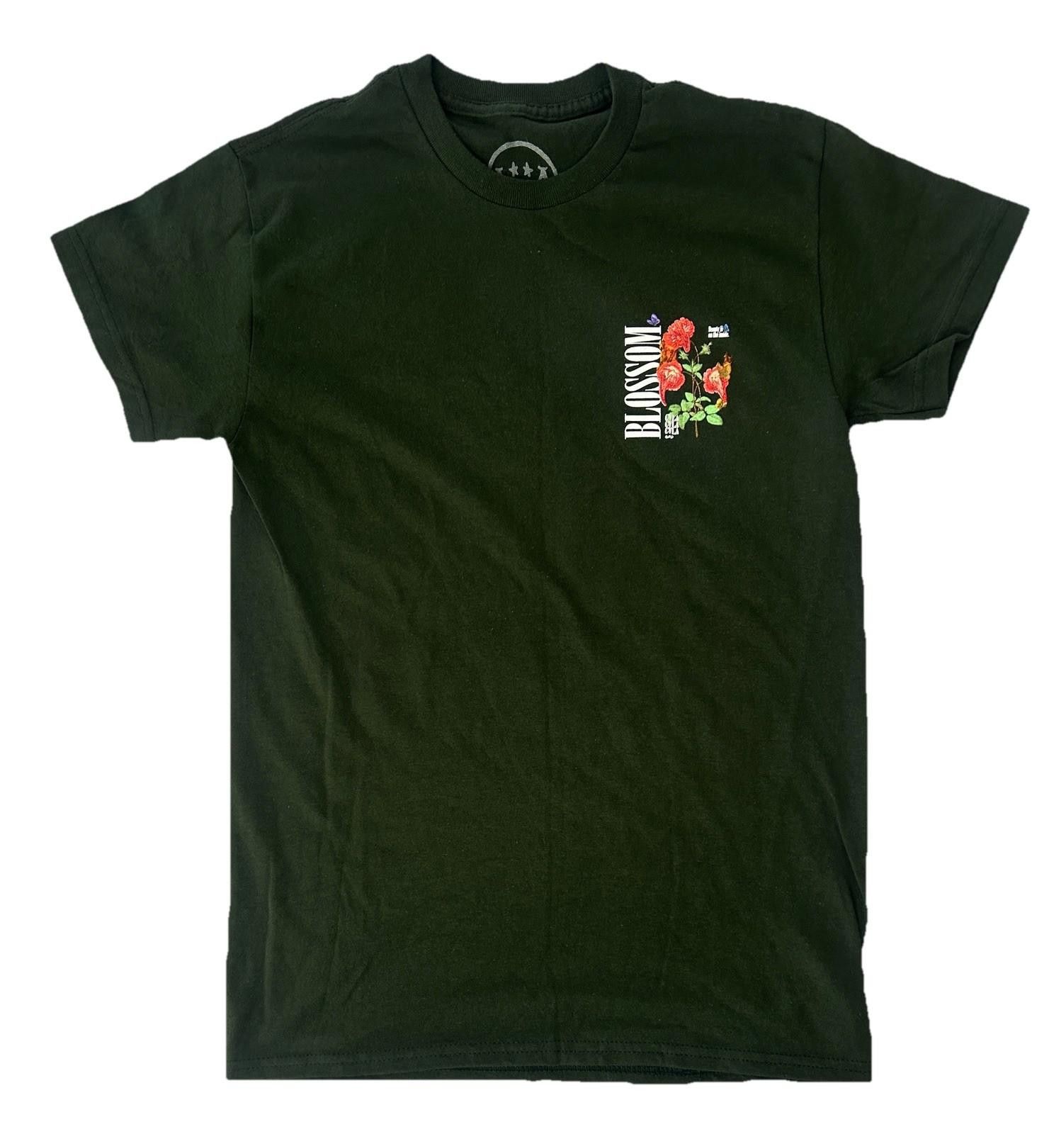 The Unbranded Brand CVLA Blossom Green Shirt Men’s Small Los Angeles NWOT Size US S / EU 44-46 / 1 - 2 Thumbnail
