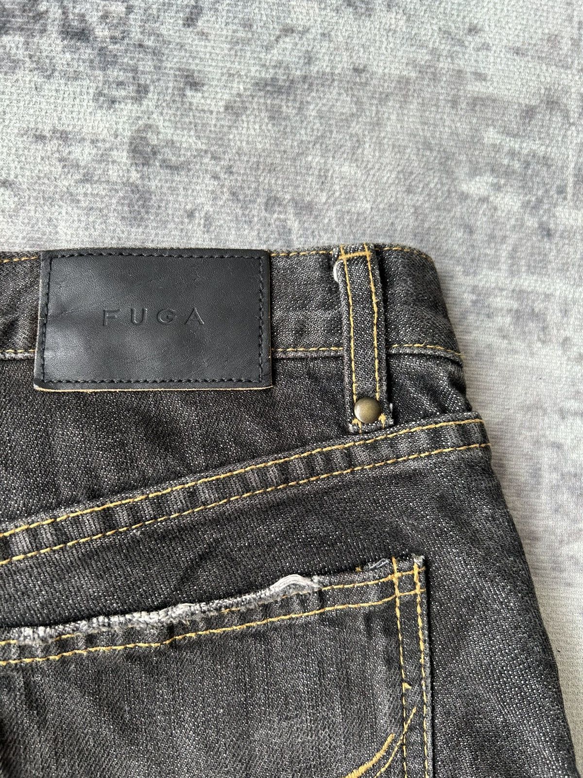 GOSTAR DE FUGA Fuga Super Flared Rockstar Jeans Size US 31 - 19 Thumbnail