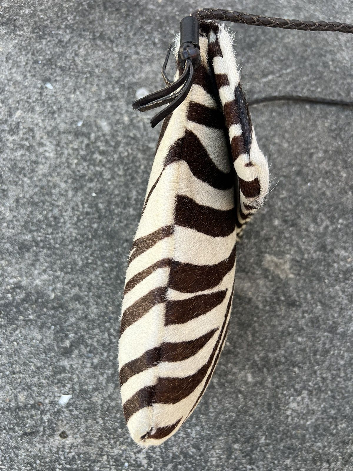 Leather Vintage J&M Davidson England Zebra Leather Sling Bag Size ONE SIZE - 13 Thumbnail