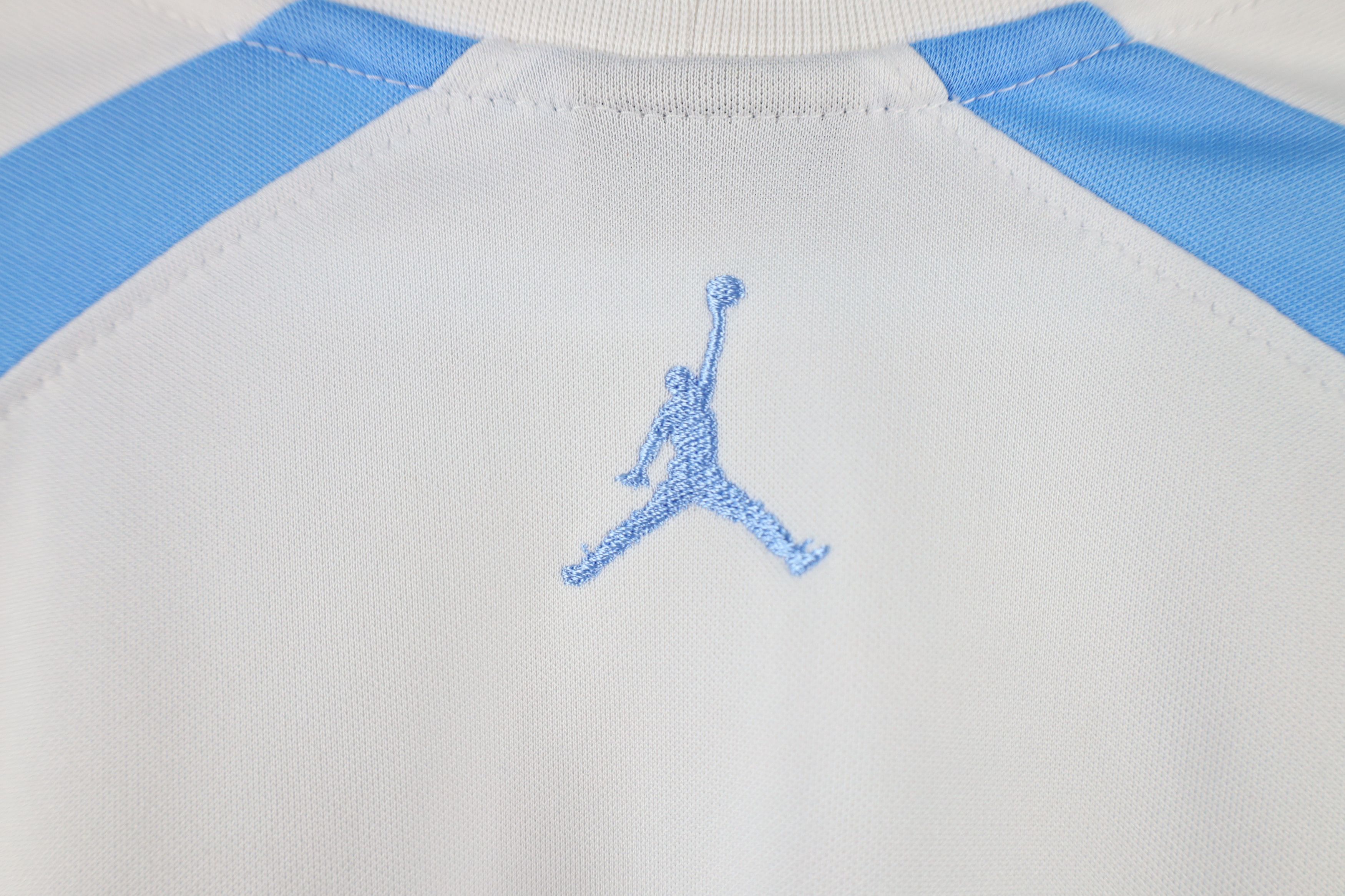 Nike × Vintage Vintage Nike Air Jordan Knit Long Sleeve T-Shirt White Blue Size US XL / EU 56 / 4 - 8 Thumbnail
