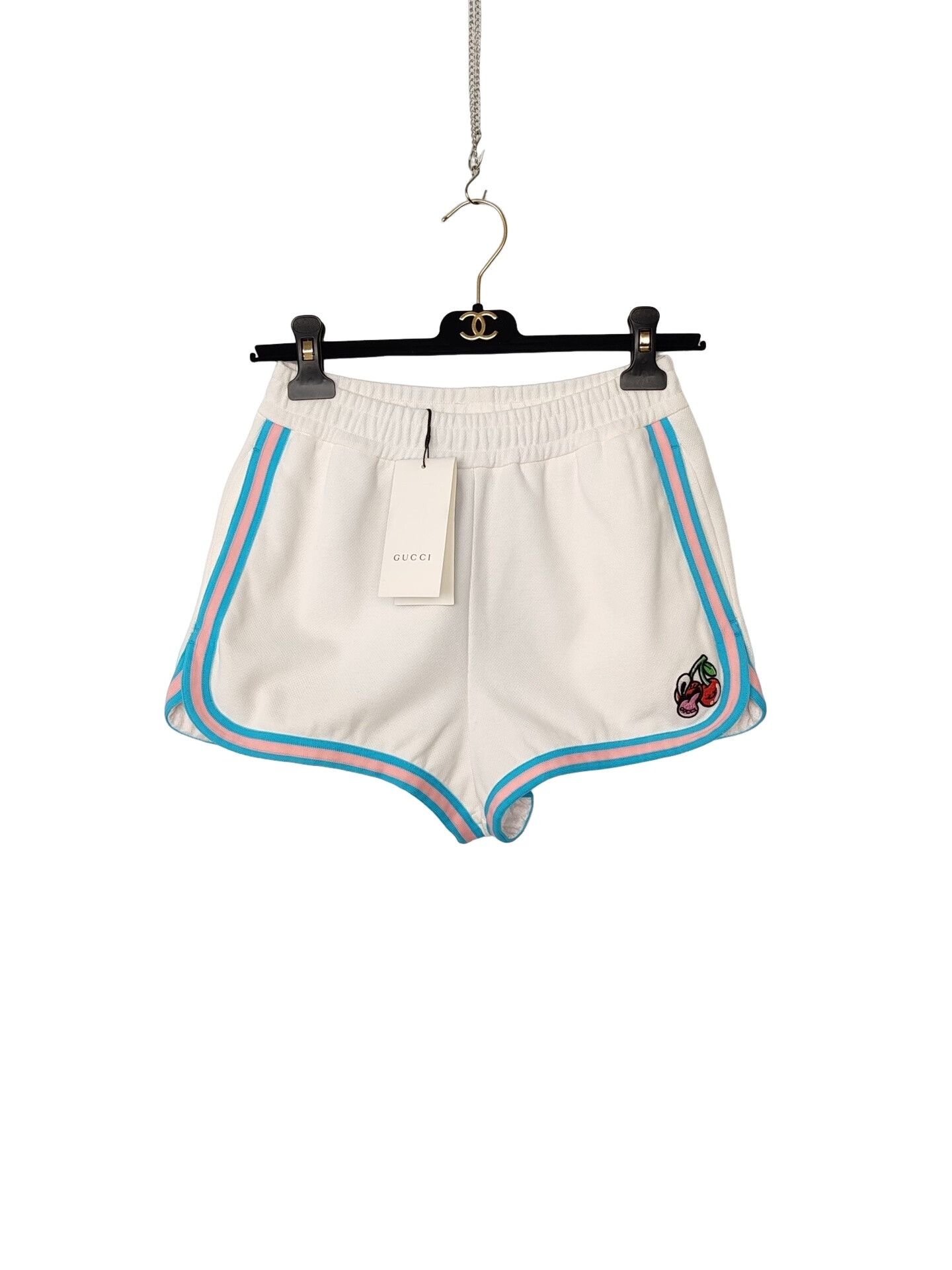 Gucci Gucci Cherry Embroidery Shorts Size XS Size 26" / US 2 / IT 38 - 1 Thumbnail