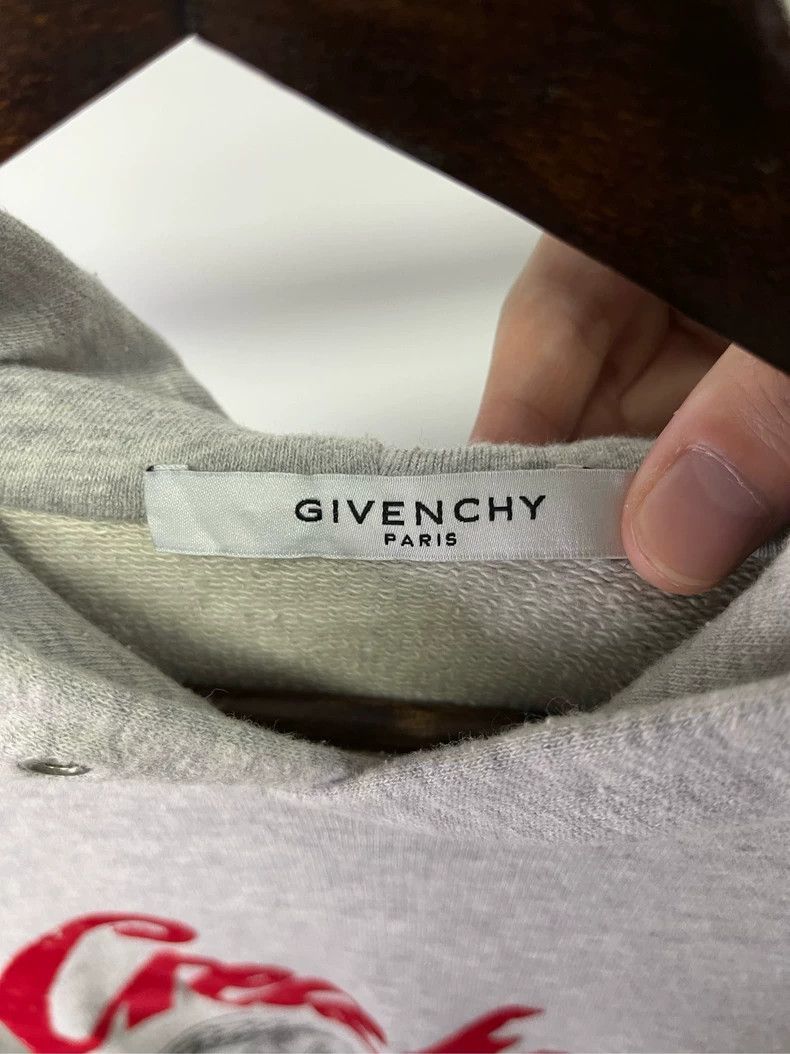 Givenchy Givenchy Worn-Out Graffiti Eagle Print Hoodie Size US S / EU 44-46 / 1 - 3 Thumbnail