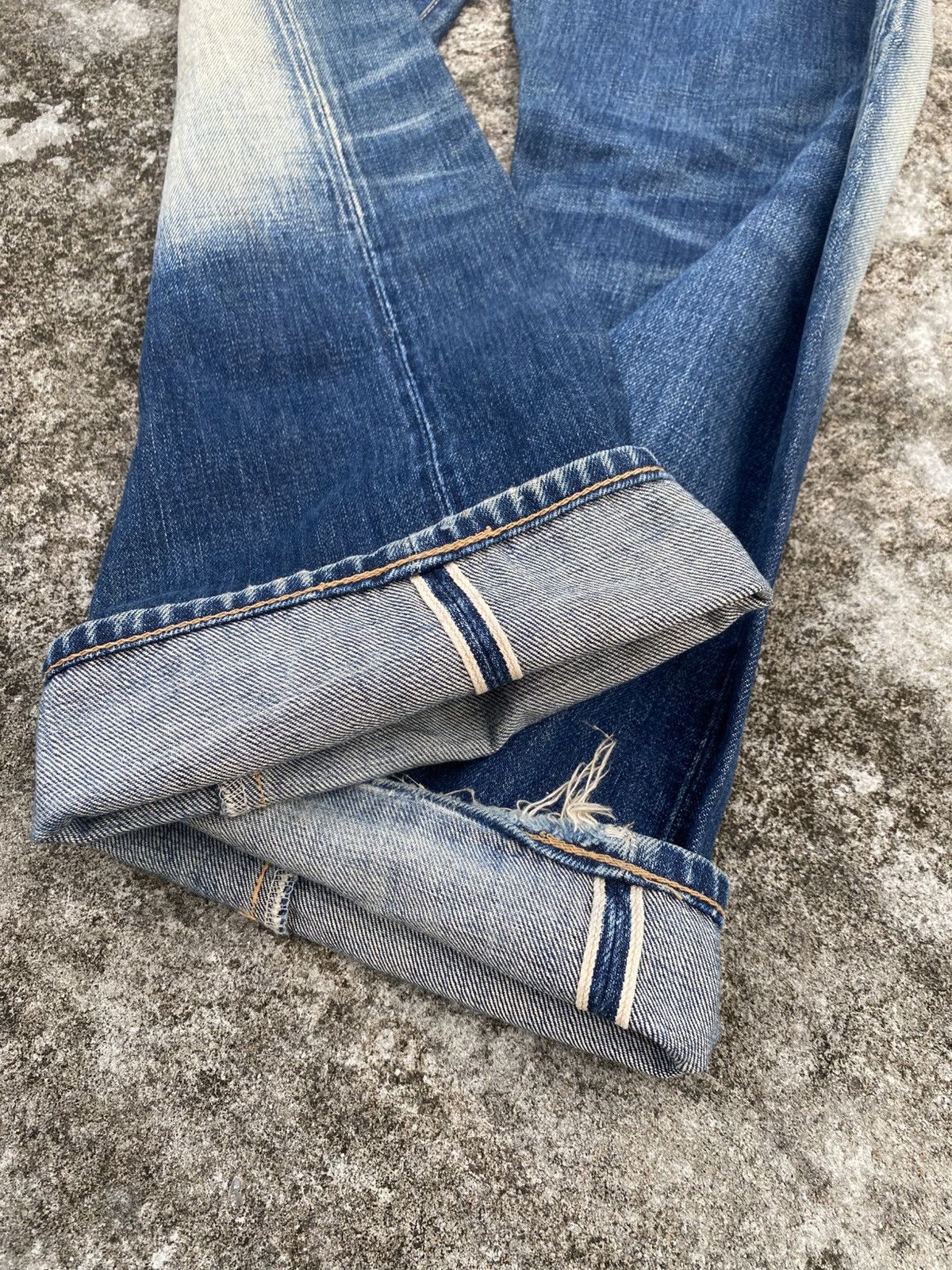 Levi's Vintage Clothing Levis 501XX Selvedge Denim Rare Size US 32 / EU 48 - 12 Thumbnail