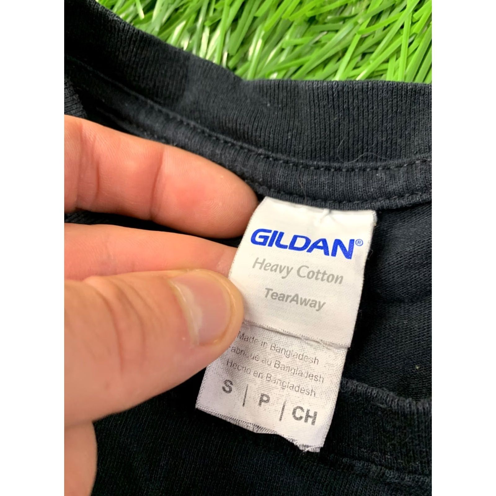 Gildan IRON MAIDEN SOMEWHERE IN TIME 2017 SHIRT JERSEY TEE GILDAN ORIGINAL SIZE S SMALL BLACK MEN SHIRT Somewhete Size US S / EU 44-46 / 1 - 6 Thumbnail