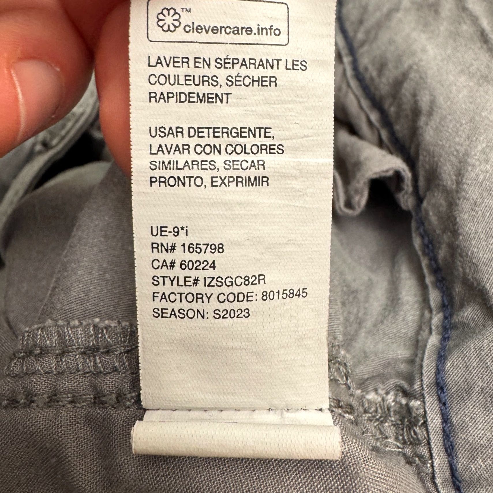 Izod Izod Saltwater Cargo Shorts Mens 40x10.5 Gray Stretch Cotton Casual Outdoor Size US 40 / EU 56 - 7 Thumbnail